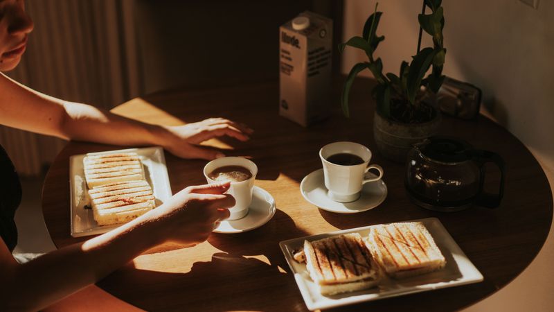 Manhãs de Ouro: Crie Sua Rotina Produtiva do Zero Manhãs de Ouro: Crie Sua Rotina Produtiva do Zero - Lifestyle | Estrato