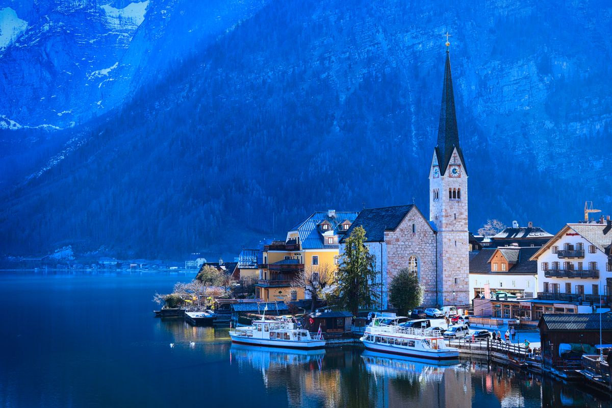 Hallstatt — Fairytale Village on the Alpine Lake (7)