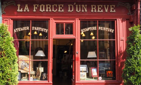 Les Peintures