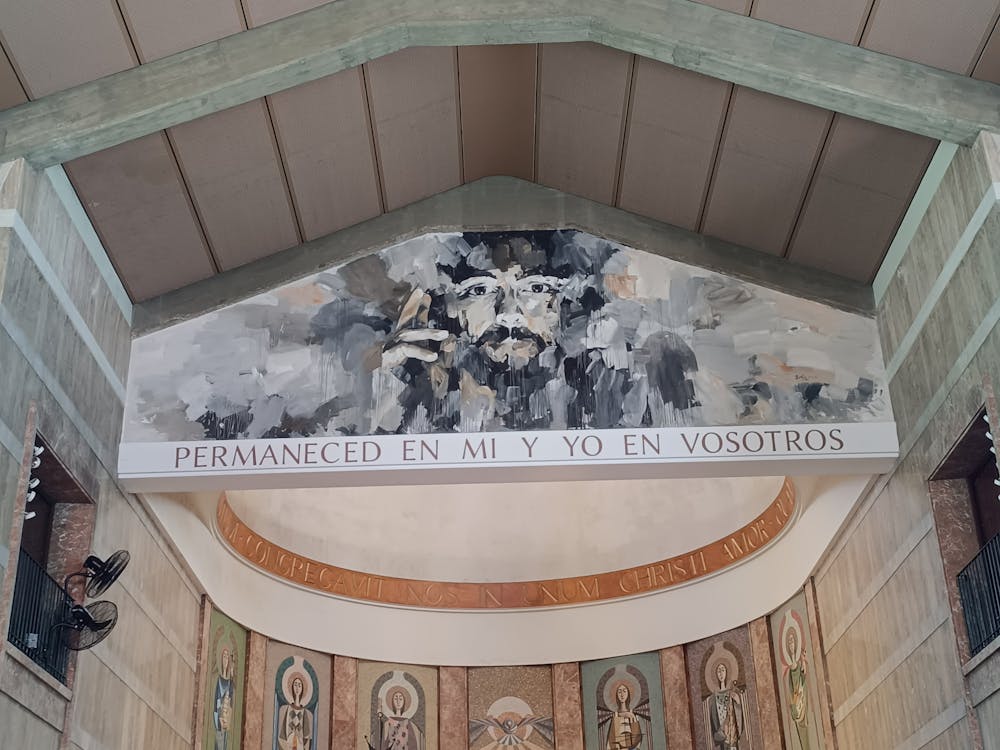 altar mayorde la parroquia de San Severiano