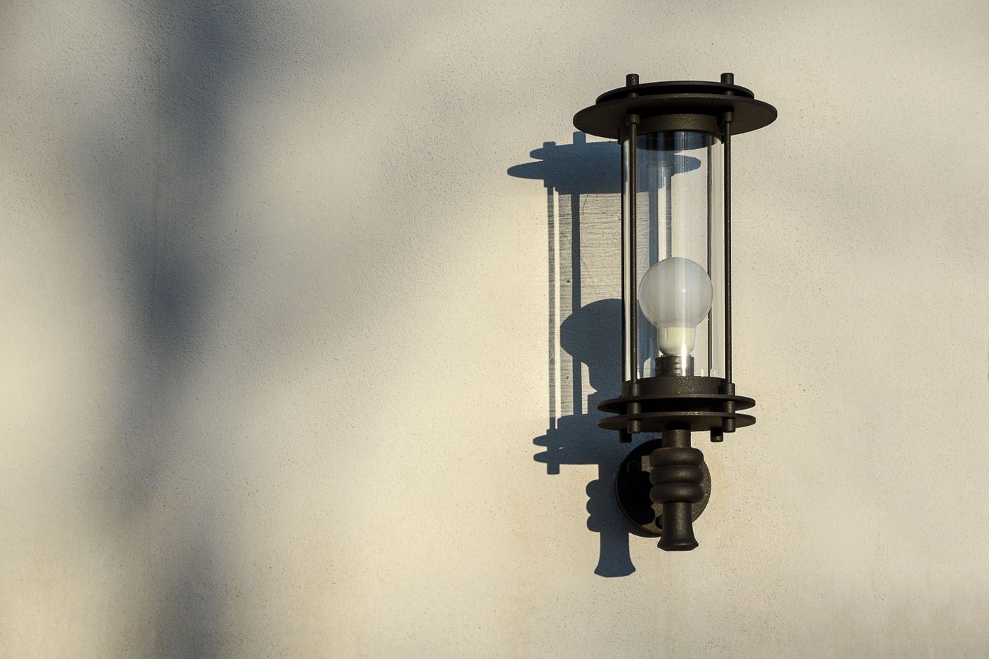 Mounting hardware and fixture detail