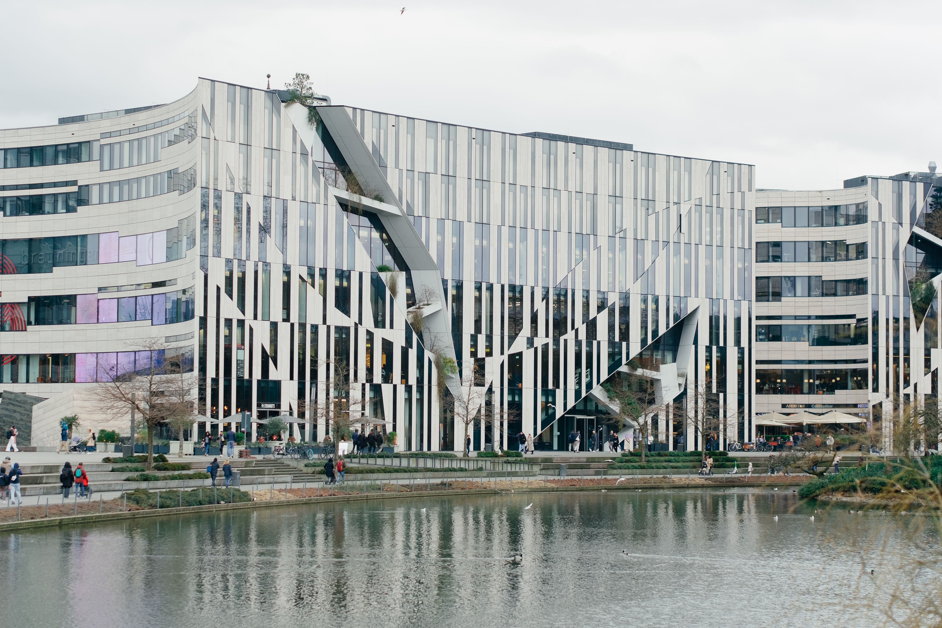 How to Explain an Employment Gap from Layoff at Google or Amazon Interviews