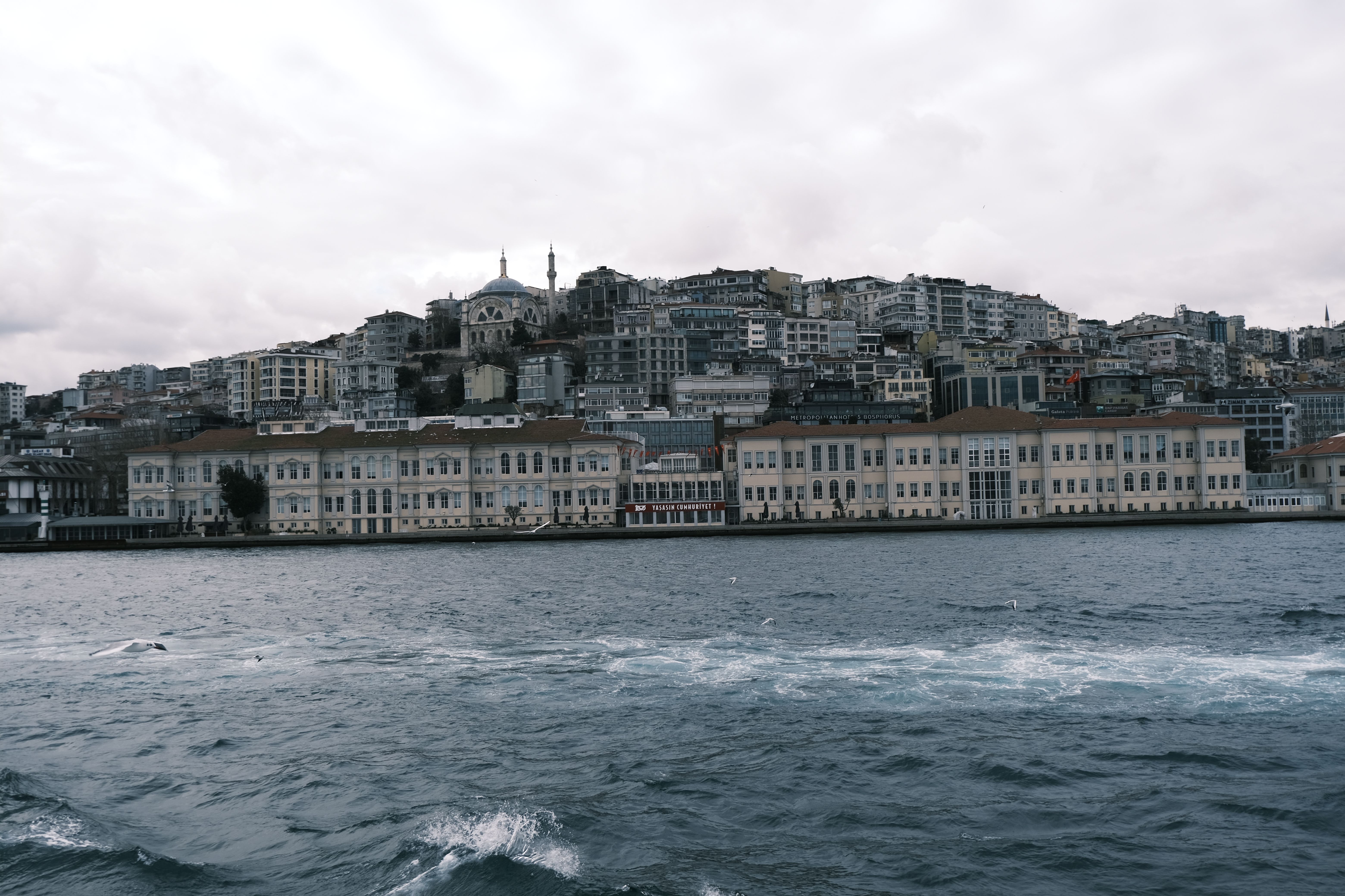 Gloomy Day in Istanbul's Historic Beyoğlu District · Free Stock Photo