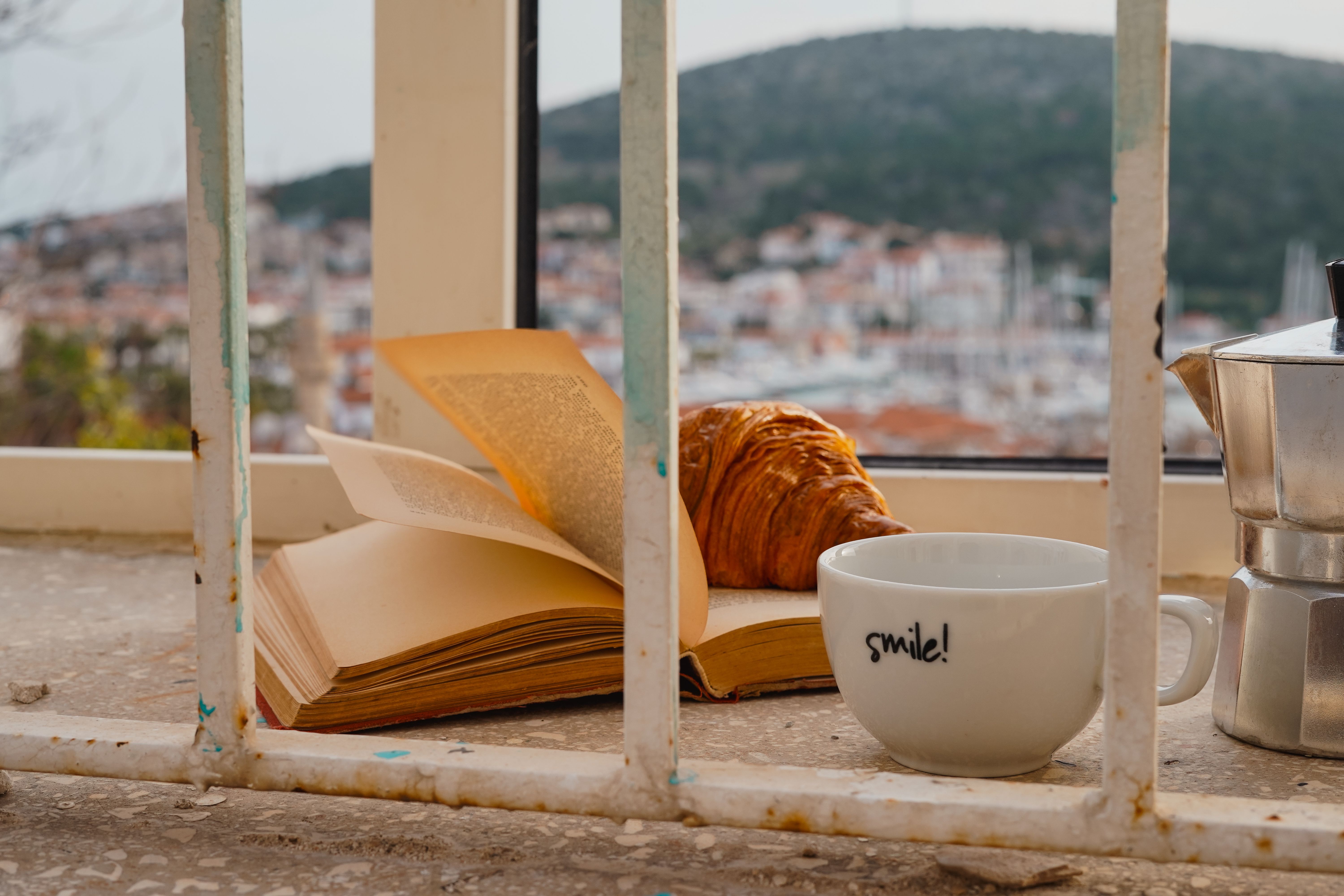 Rustling Pages Photos, Download The BEST Free Rustling Pages Stock ...