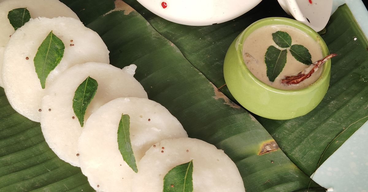Fresh idli with sambar and chutney, a complete plant protein breakfast