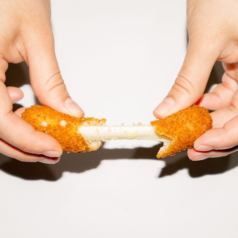 Crispy Mozzarella Sticks