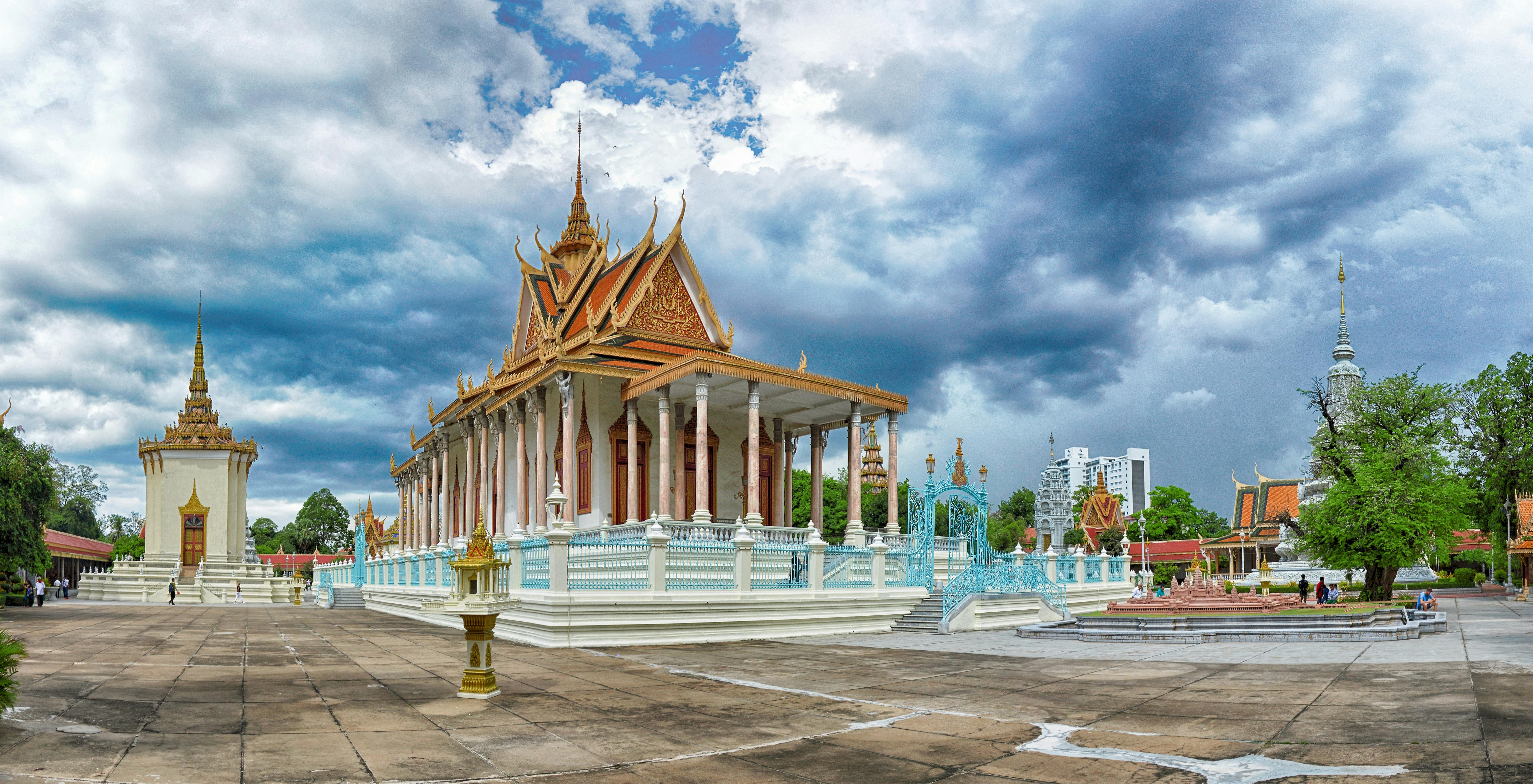 Free stock photo of ancient, architecture, asia : A amazing picture showing an beautiful view. Its tones are vibrant and mix flawlessly. The layout looks wonderful, and the features are also highly defined.