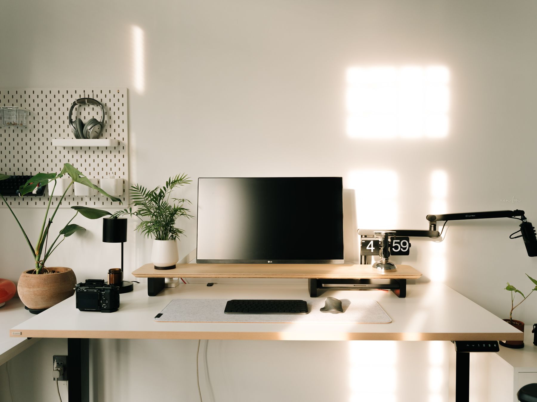 Kingswood — office relocation team moving desks and equipment