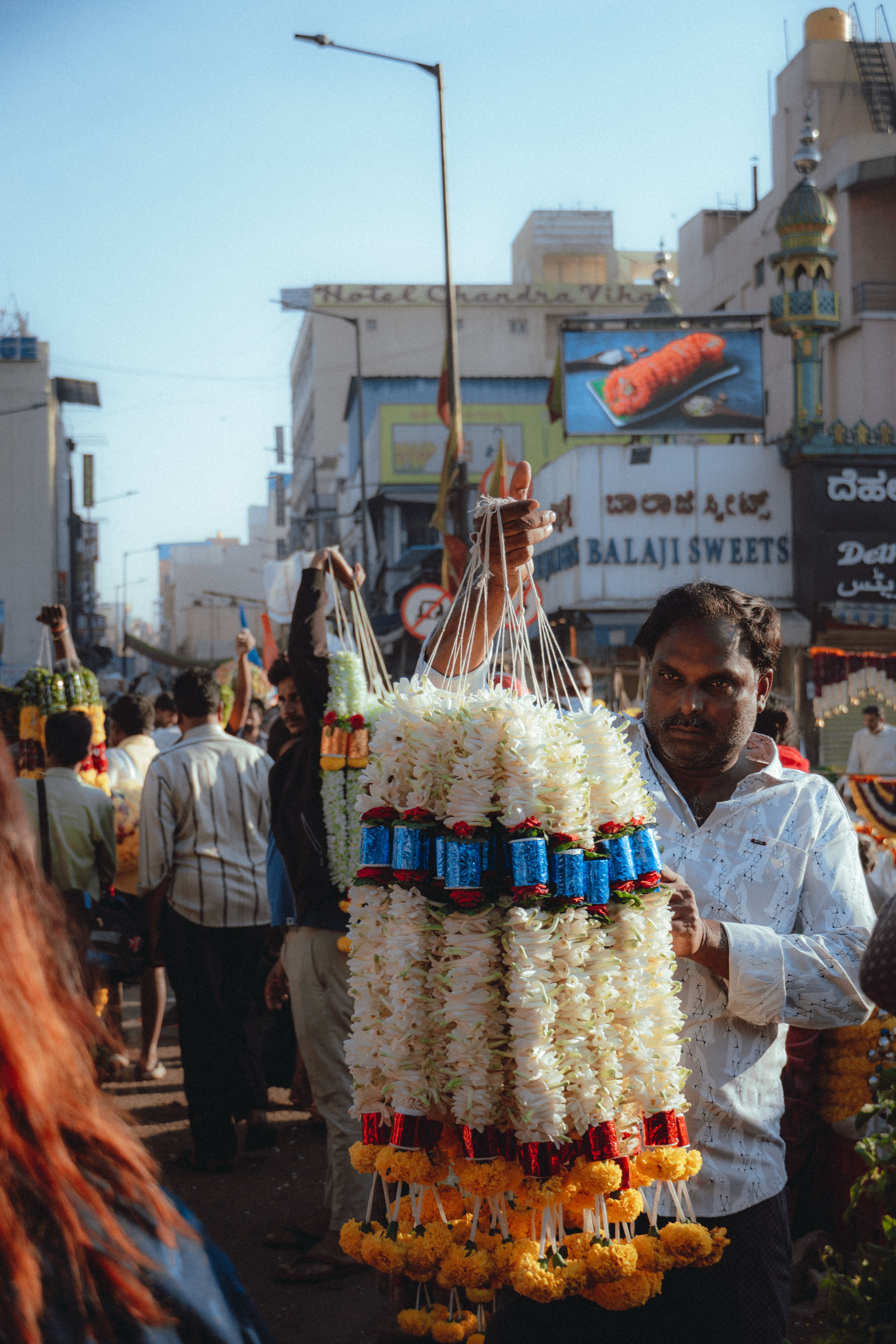 Bustling Street Market in Bengaluru, India · Free Stock Photo