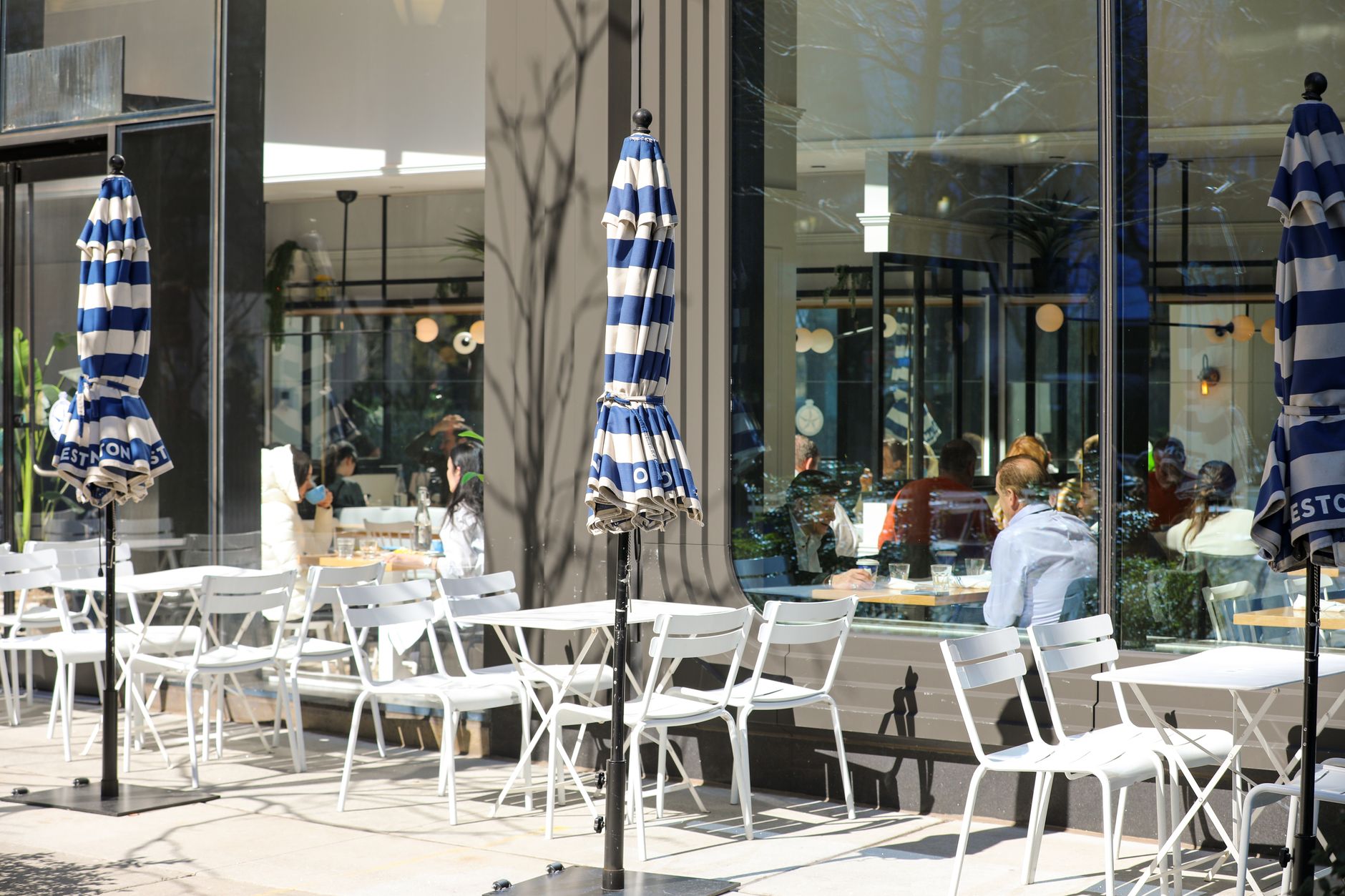 NYC Council Votes for Year-Round Outdoor Dining Resumption