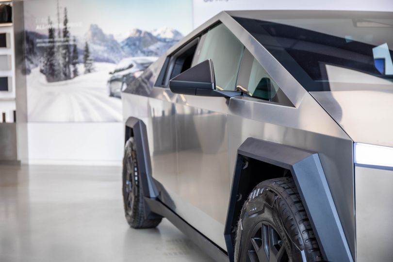 Tesla's Halloween Mode Is Here: Fright Show, Trick or Treat, and a Ghost That Drives Itself