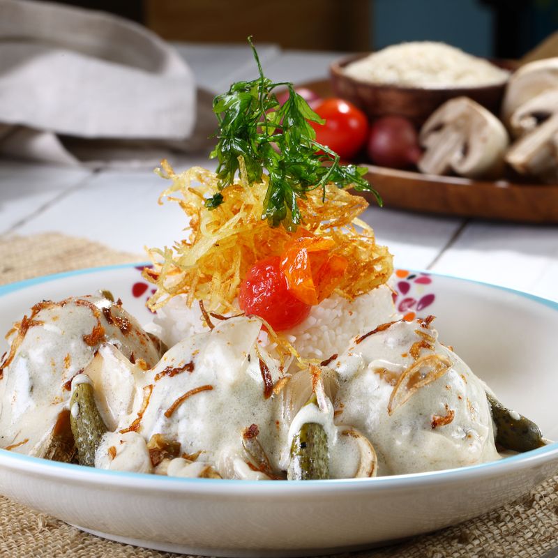 Creamy Mushroom Chicken Casserole