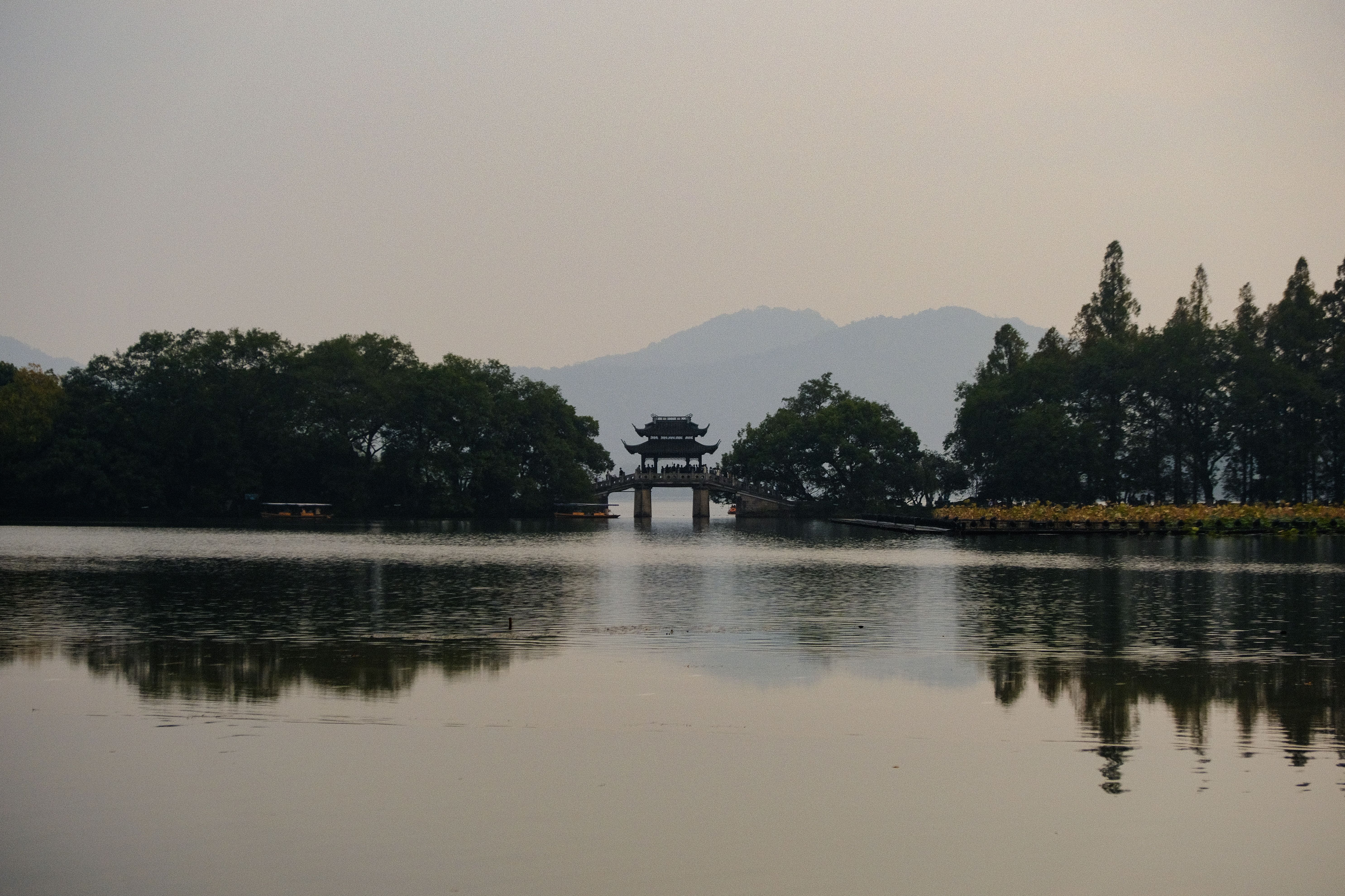 Hangzhou West Lake — The Ten Scenes of West Lake (西湖十景)