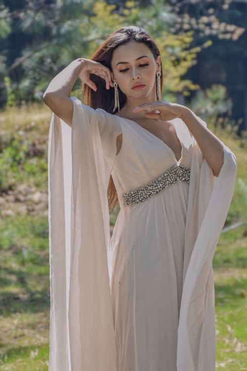 woman in flowy dress Flying dress Santorini Flying dress Flowy dress Long Flowy dress Photoshoot Flowy dress Long train dress Flying satin dress Flowy maxi dress