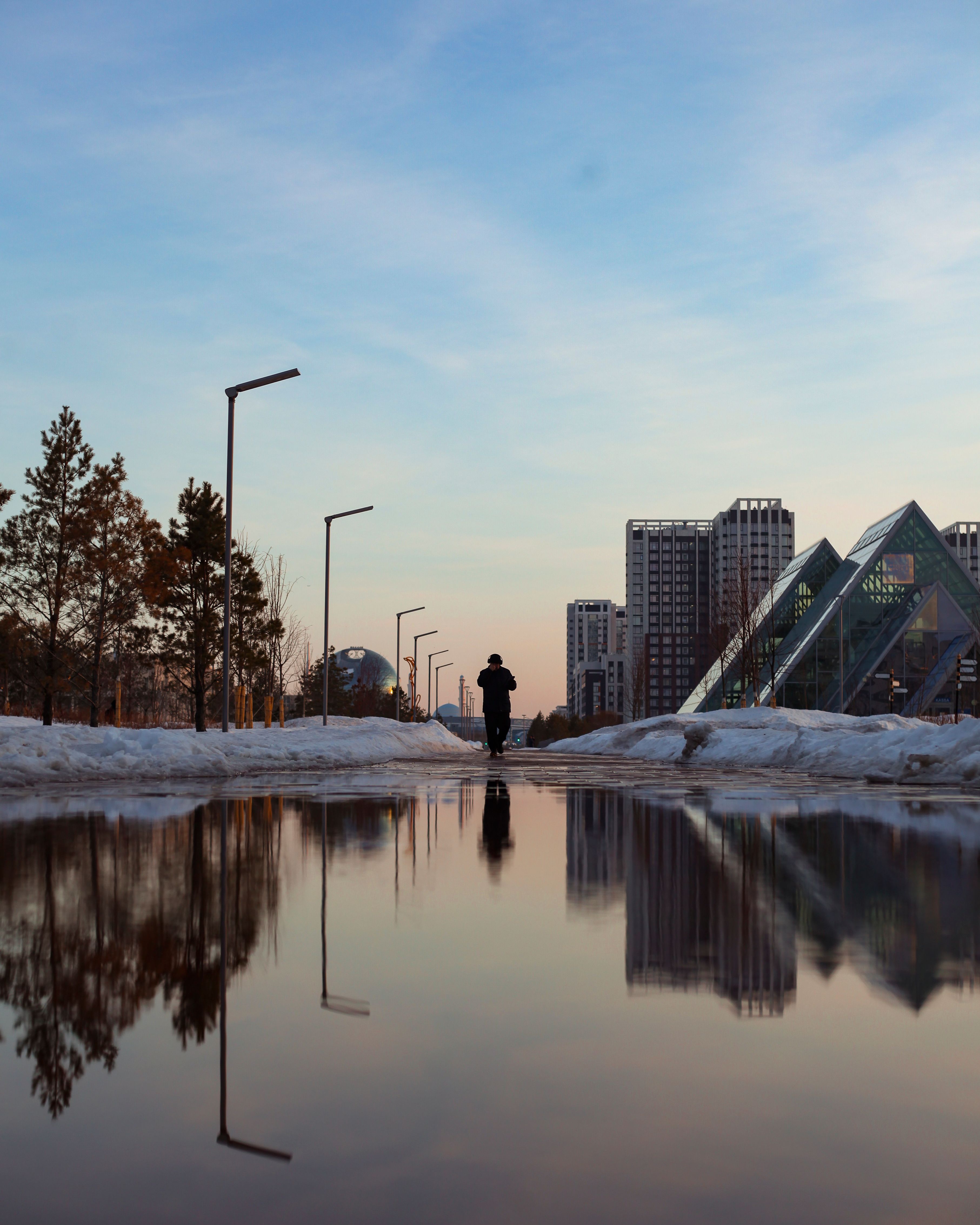 Puddle Of Greasy Photos, Download The BEST Free Puddle Of Greasy Stock ...