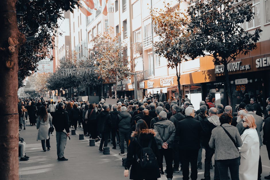 Uptown Chicago neighborhood street scene showing diverse architecture and busy sidewalks - Uptown Chicago neighborhood Uptown Chicago neighborhood street scene showing diverse architecture and busy sidewalks - Uptown Chicago neighborhood