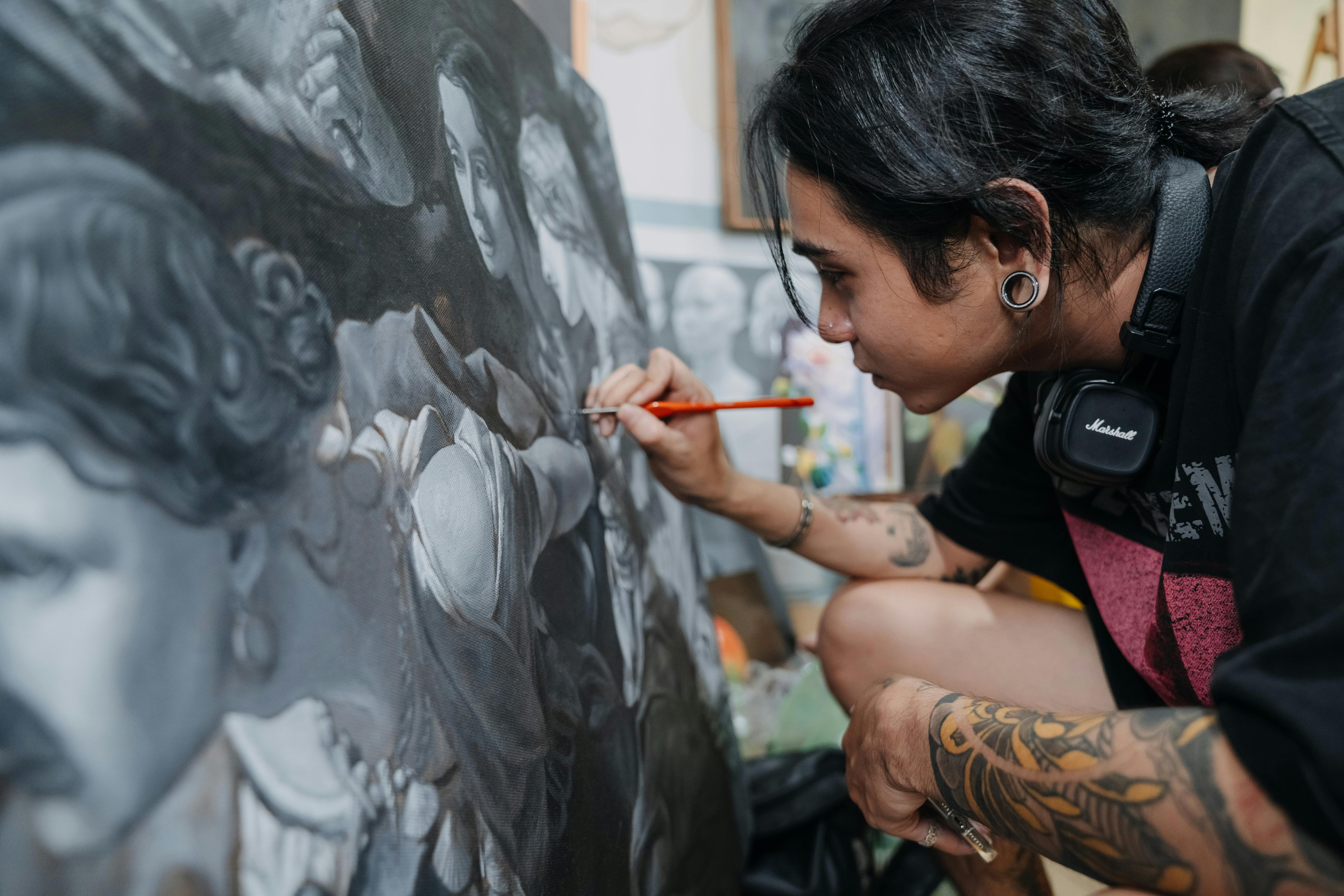 Never Miss an Art Sale Again—Capture Leads with AI