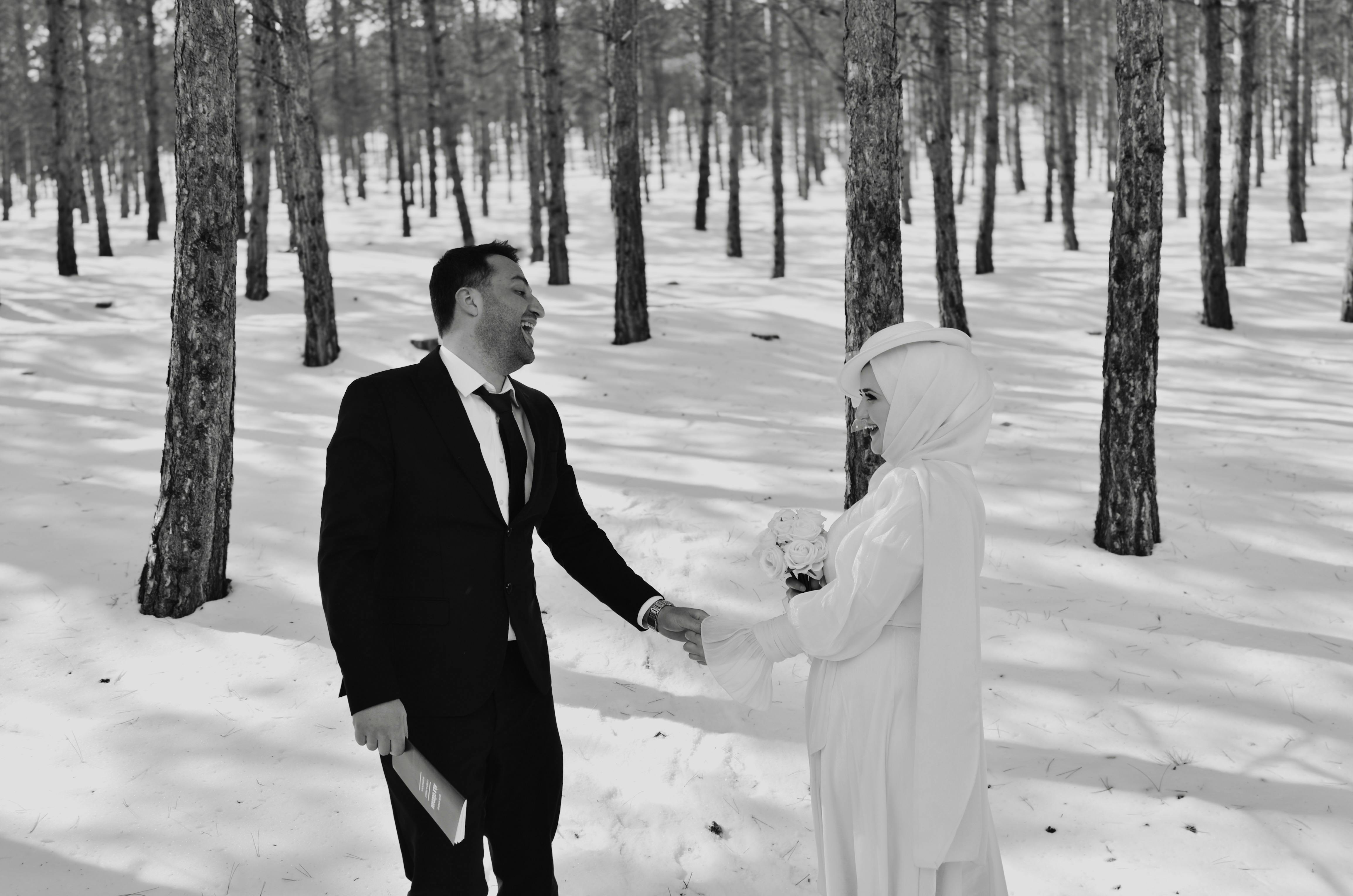 Kış Düğünü Temaları: 2026 En Göz Alıcı Fikirler