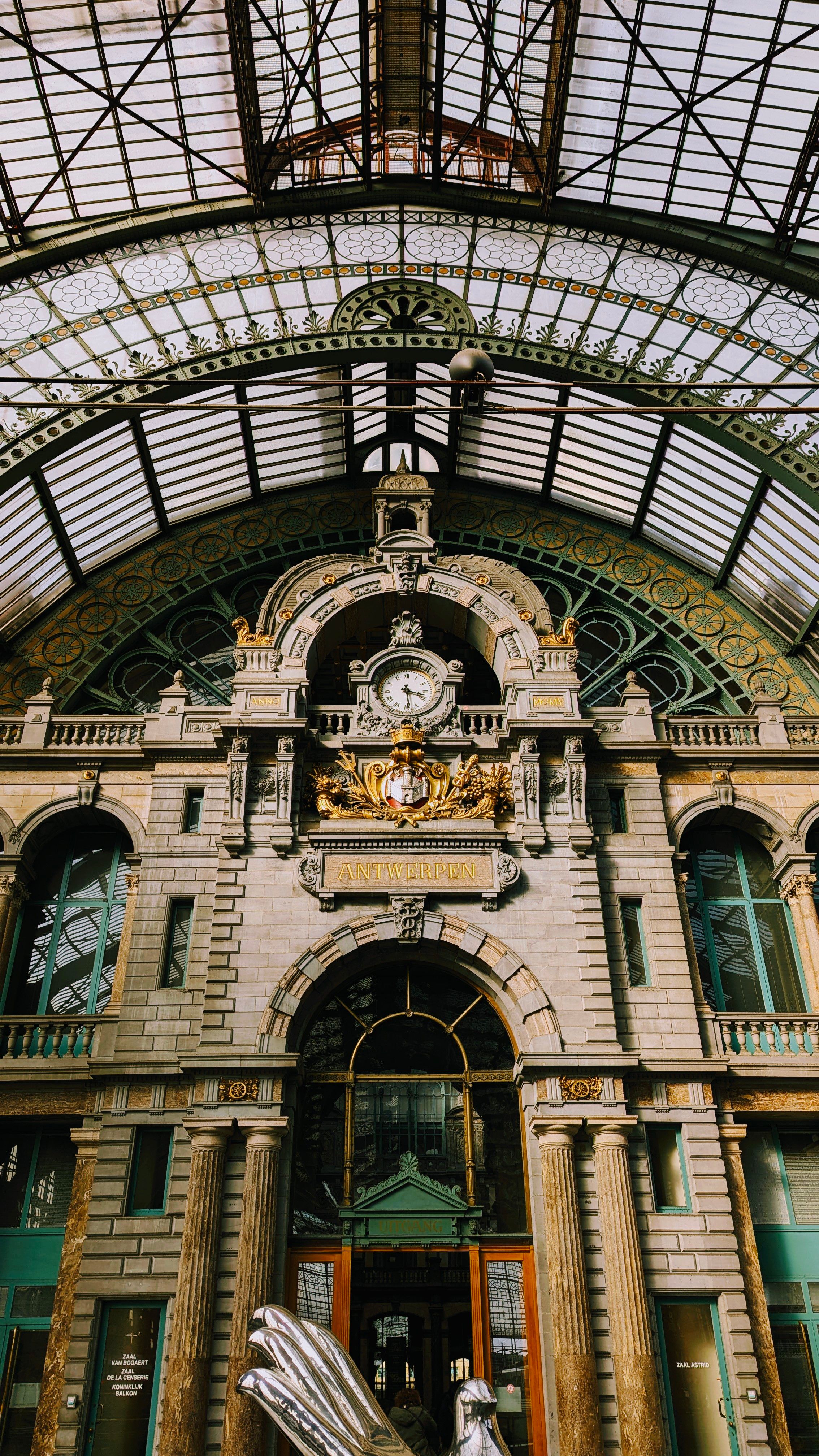 El vestíbulo de la estación central de Amberes