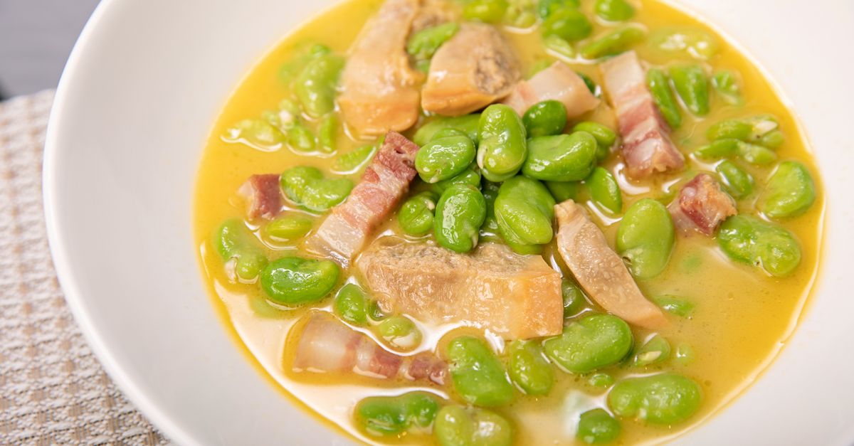 Splt Spring Dutch Snert (Dutch Split Pea Soup) Recipe — How to Make It