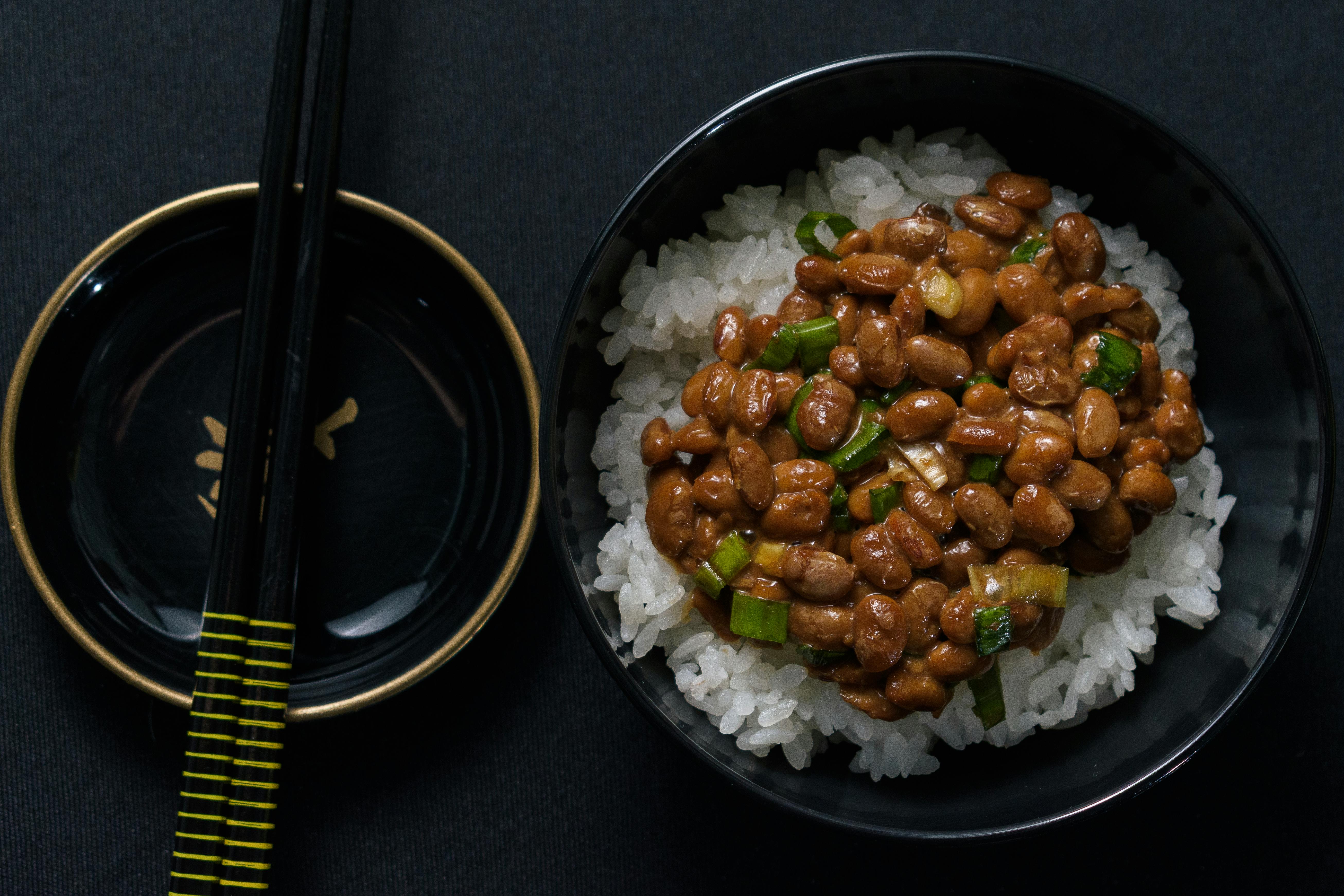 bowl of natto with rice and green onions