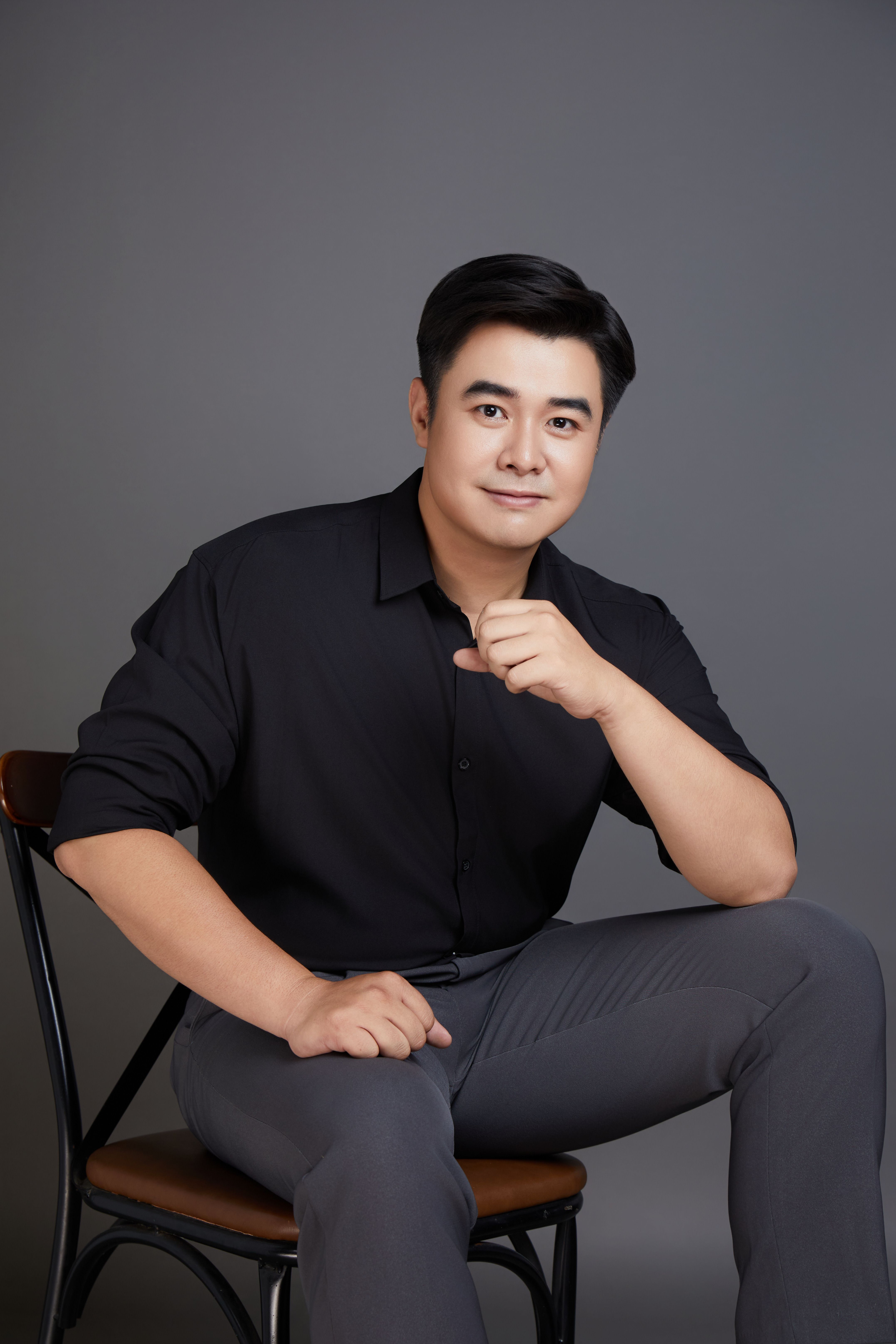 Ảnh minh hoạ một người đang dẫn đội ngũ
