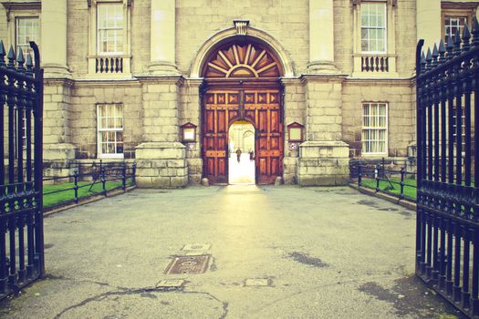 Trinity College and Book of Kells — Dublin