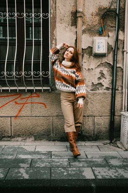 Col roulé à motifs et pantalon camel, une tenue chaude que j'ai portée tout l'automne 🍂
#inspomode #tan #sweater #boots