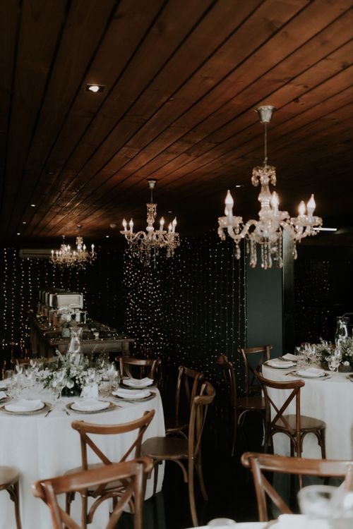 Elegant Banquet Hall with Chandeliers · Free Stock Photo