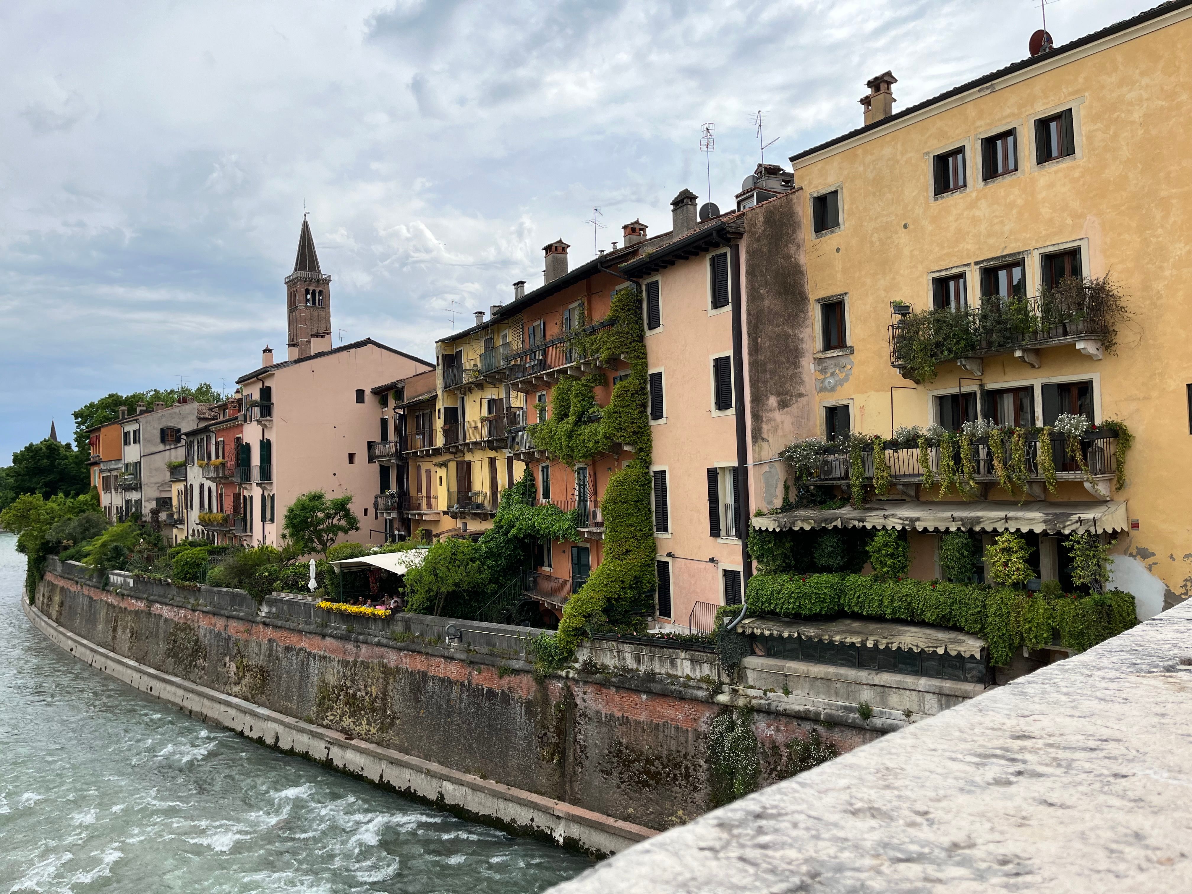 Charming Riverside View of Verona, Italy · Free Stock Photo