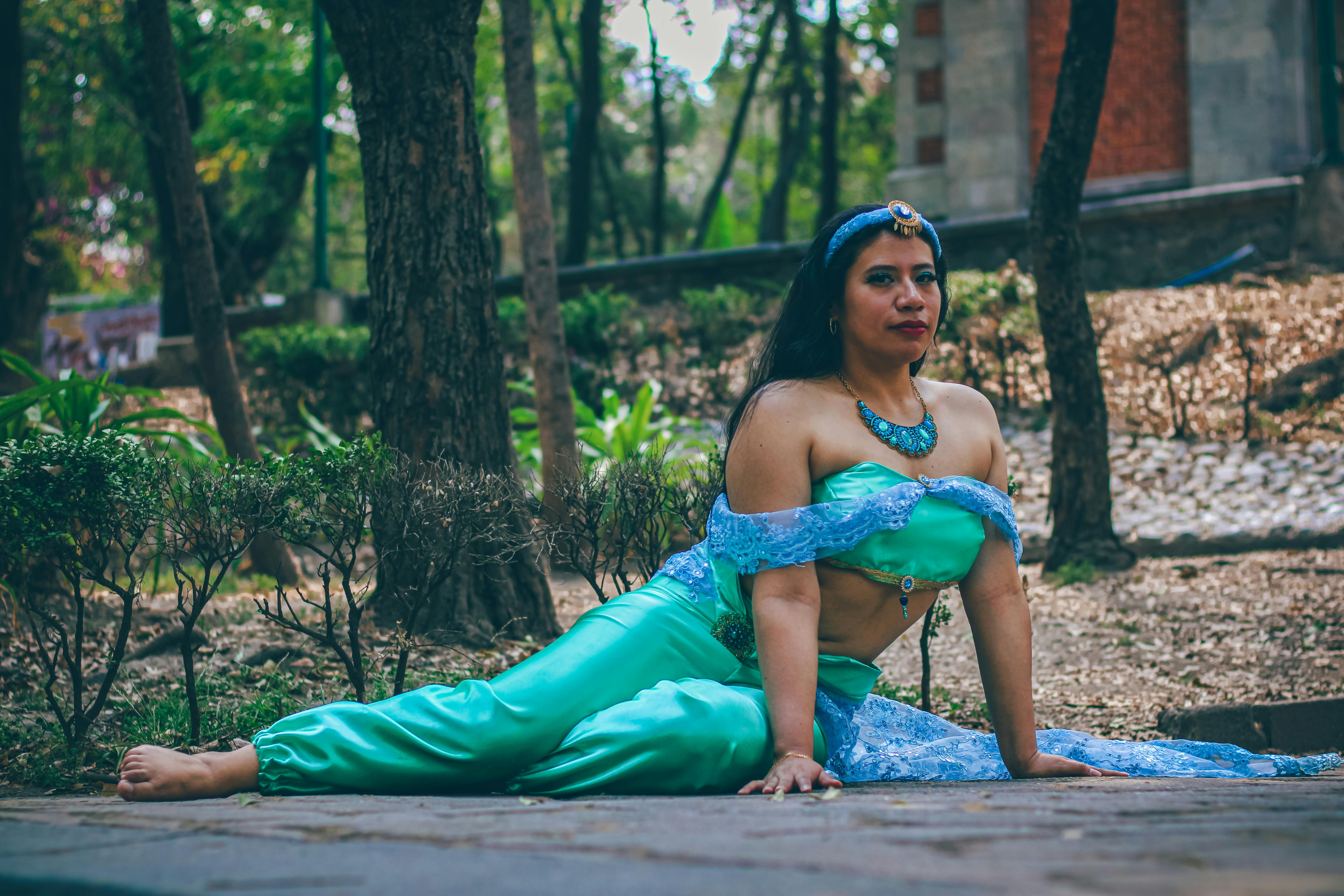 Discover the Magic of Enchanted Necklaces: Jewelry with a Touch of Spellbinding Charm