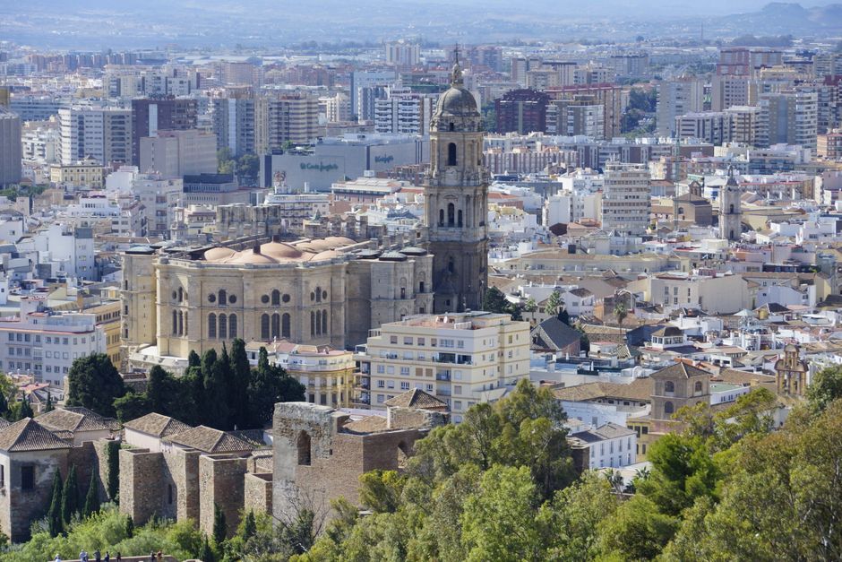 ¿Es real que pueda quedarme en un hotel 4 estrellas de 4* en Málaga por solo 100€ por noche?