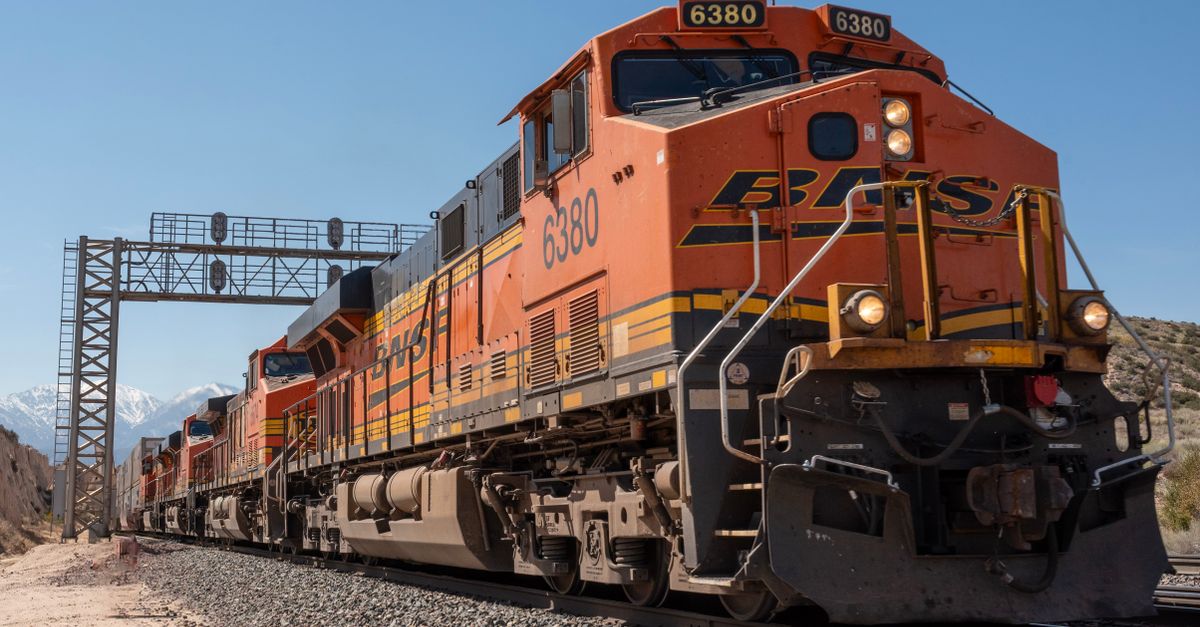 Los 8 ferrocarriles y rutas comerciales que precedieron al Canal Los 8 ferrocarriles y rutas comerciales que precedieron al Canal