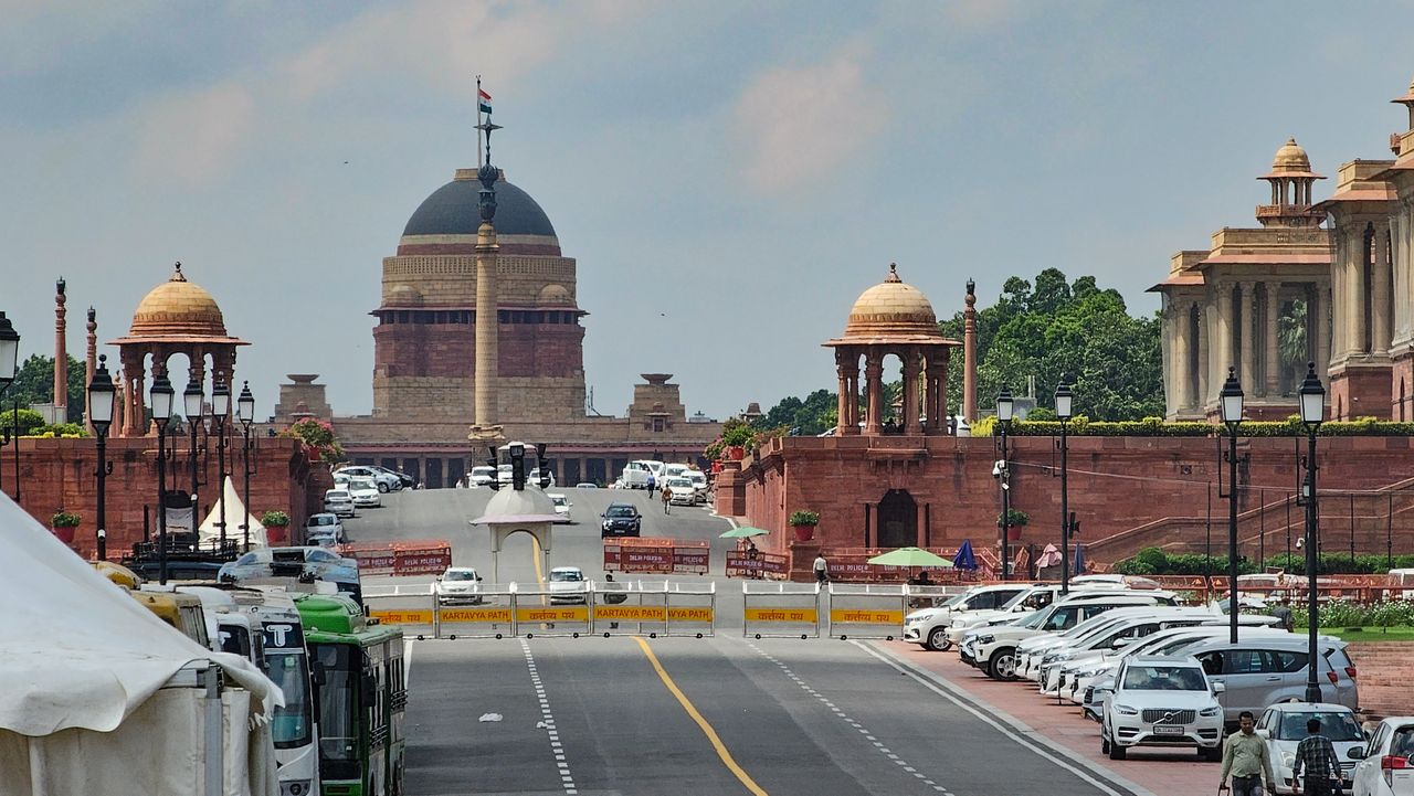 Xi Jinping arrive en Inde pour le sommet des BRICS, au cœur du conflit au Moyen-Orient