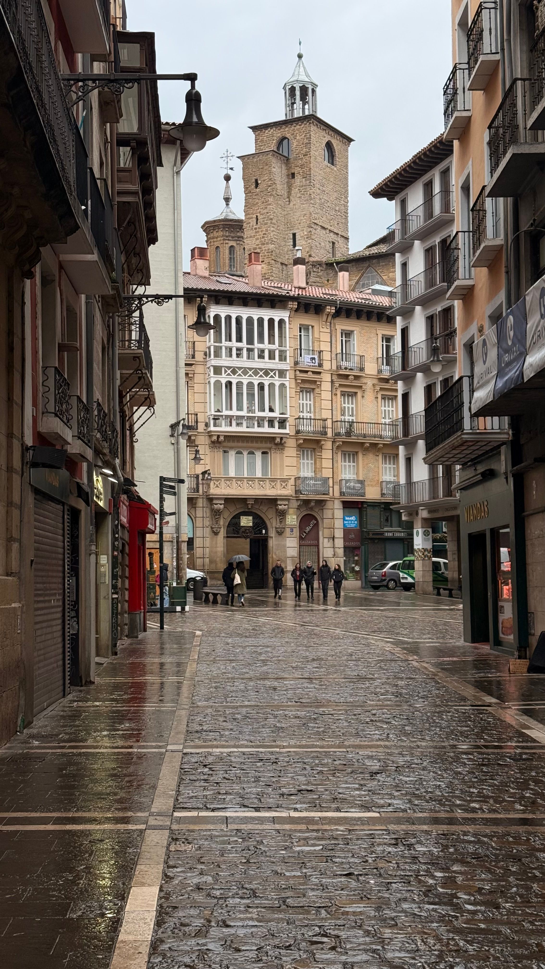 ¿Es real esto? Apartamentos en el centro histórico de Pamplona por solo 6€