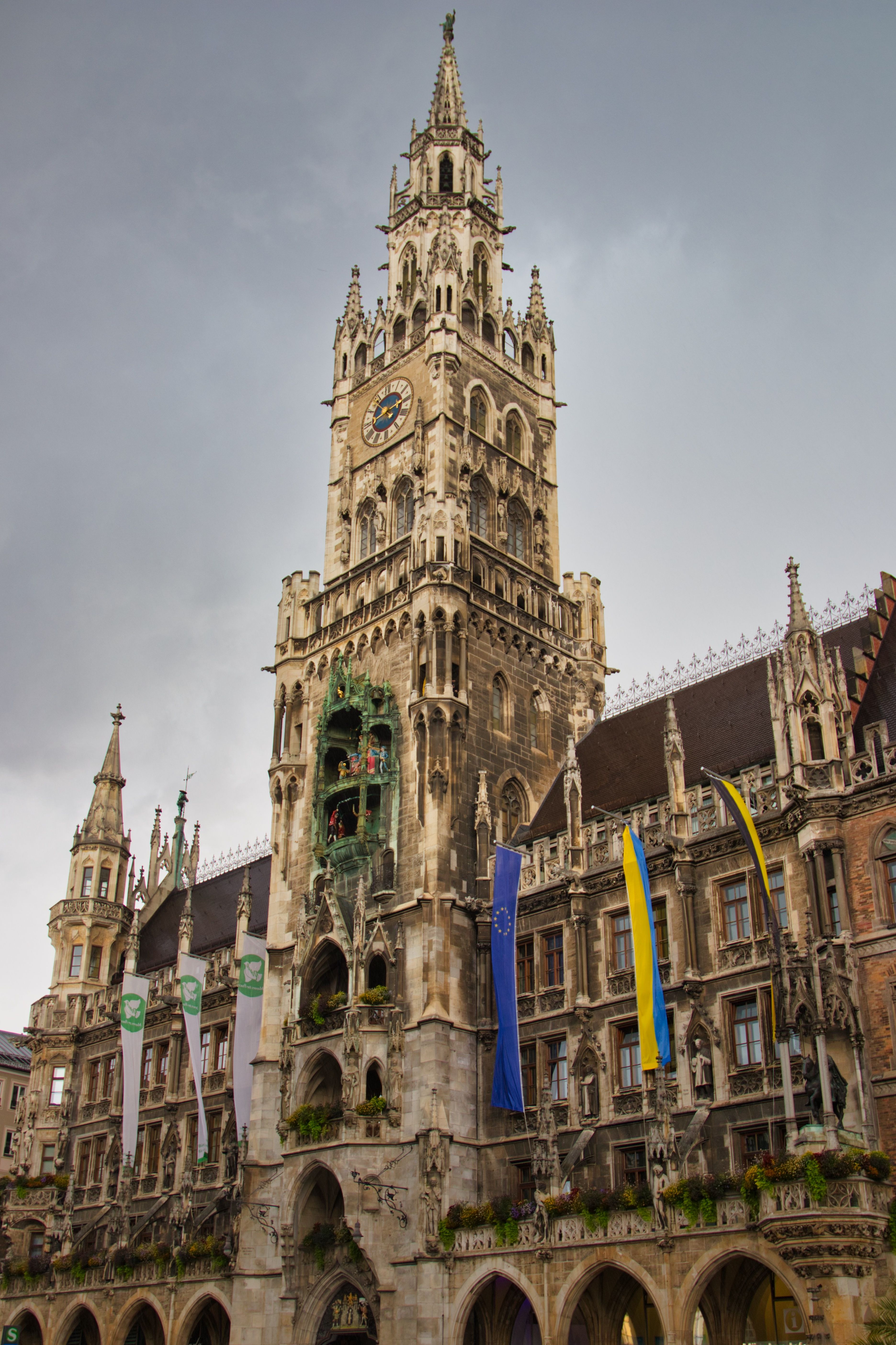 gothic-revival-architecture-of-munich-s-new-town-hall-free-stock-photo