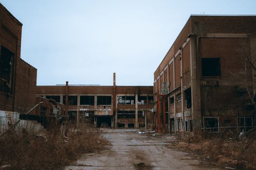 Former GM Plant Owners Take Ottawa Site Cleanup Fight to Court