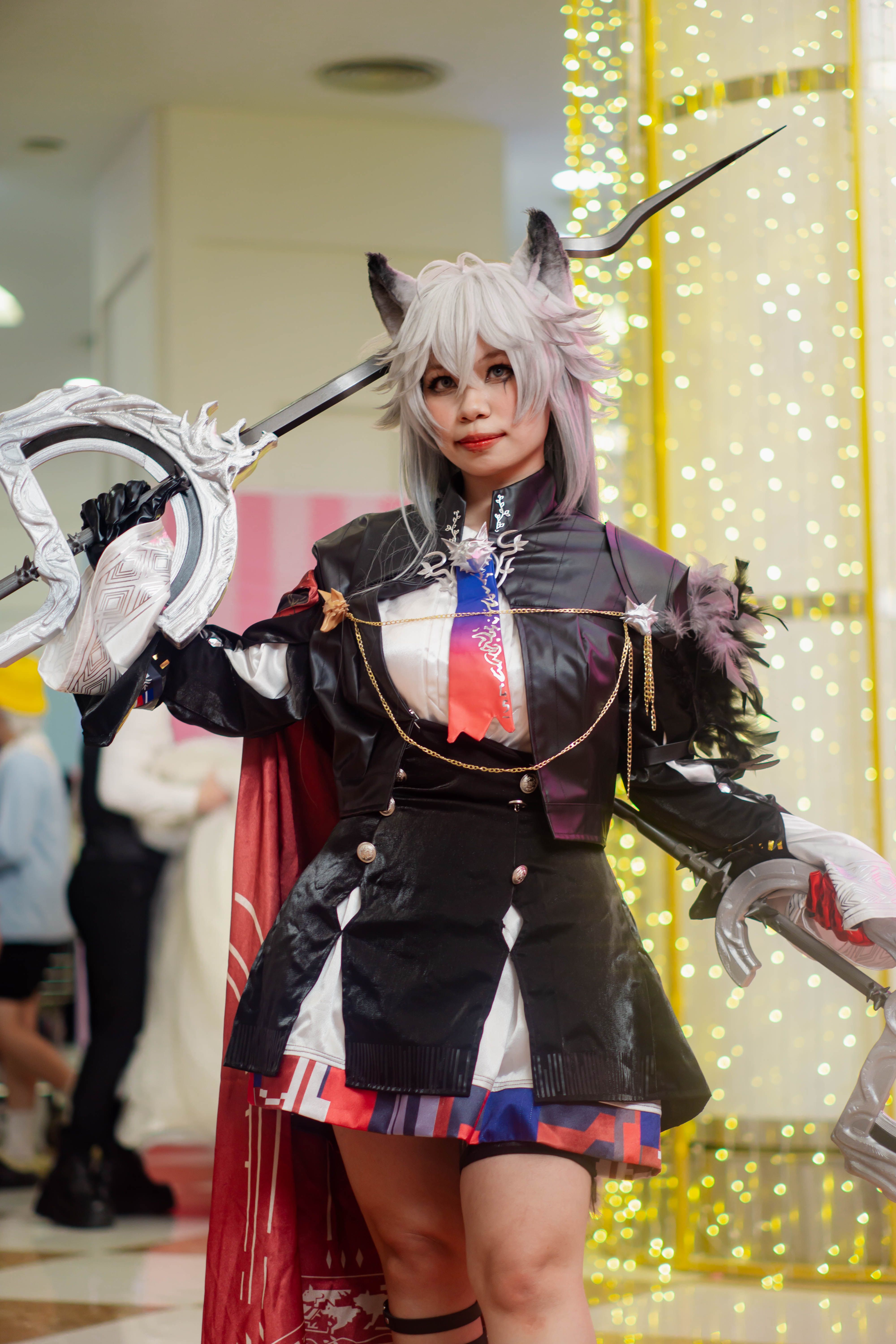 Cosplayer in Adventurous Fantasy Costume