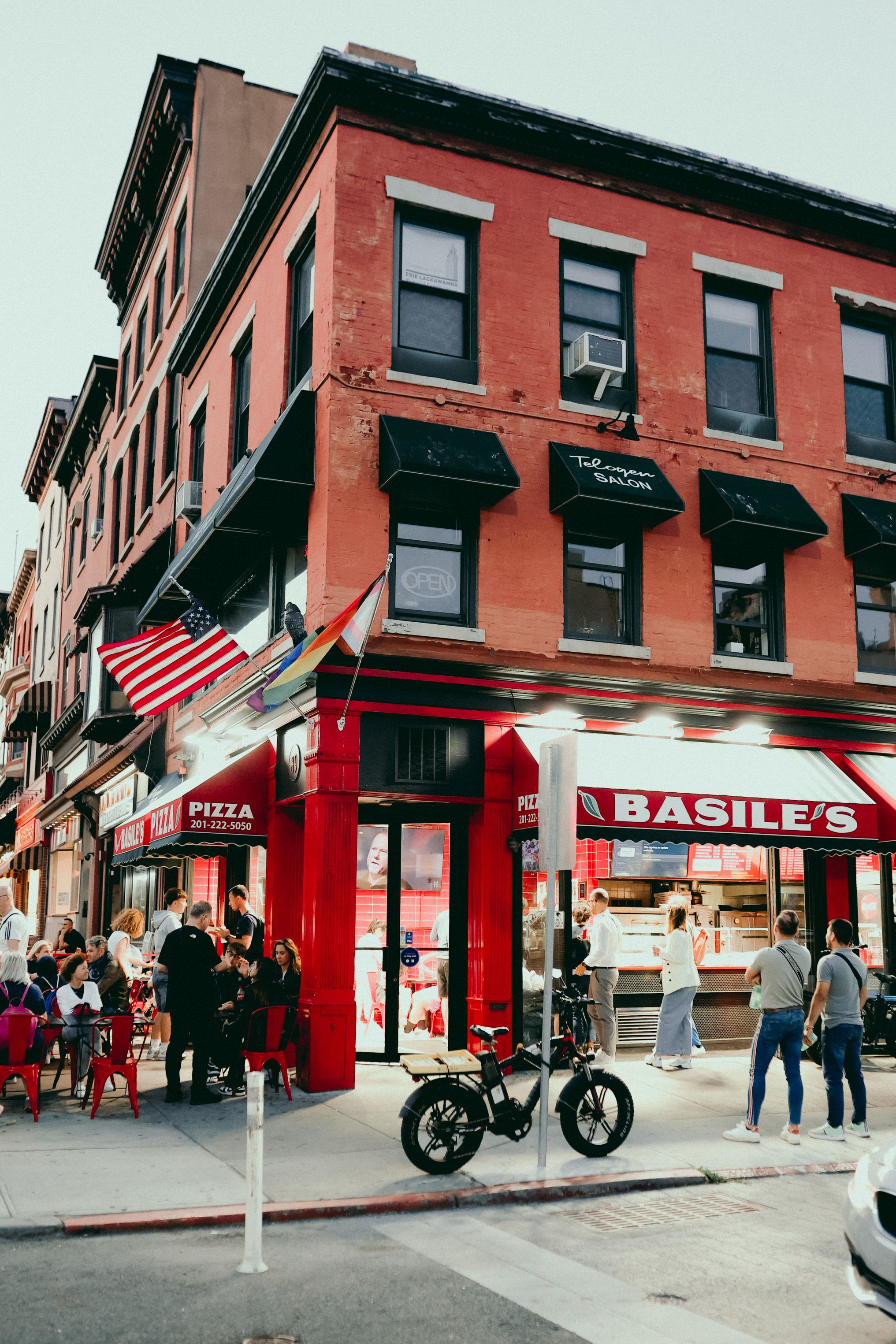Charming Street Scene at Basile's Pizza in Hoboken · Free Stock Photo