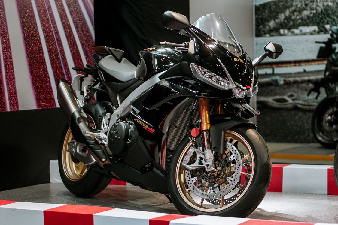 High Class Motorcycle High-Performance Motorcycle on Display at Show · Free Stock Photo