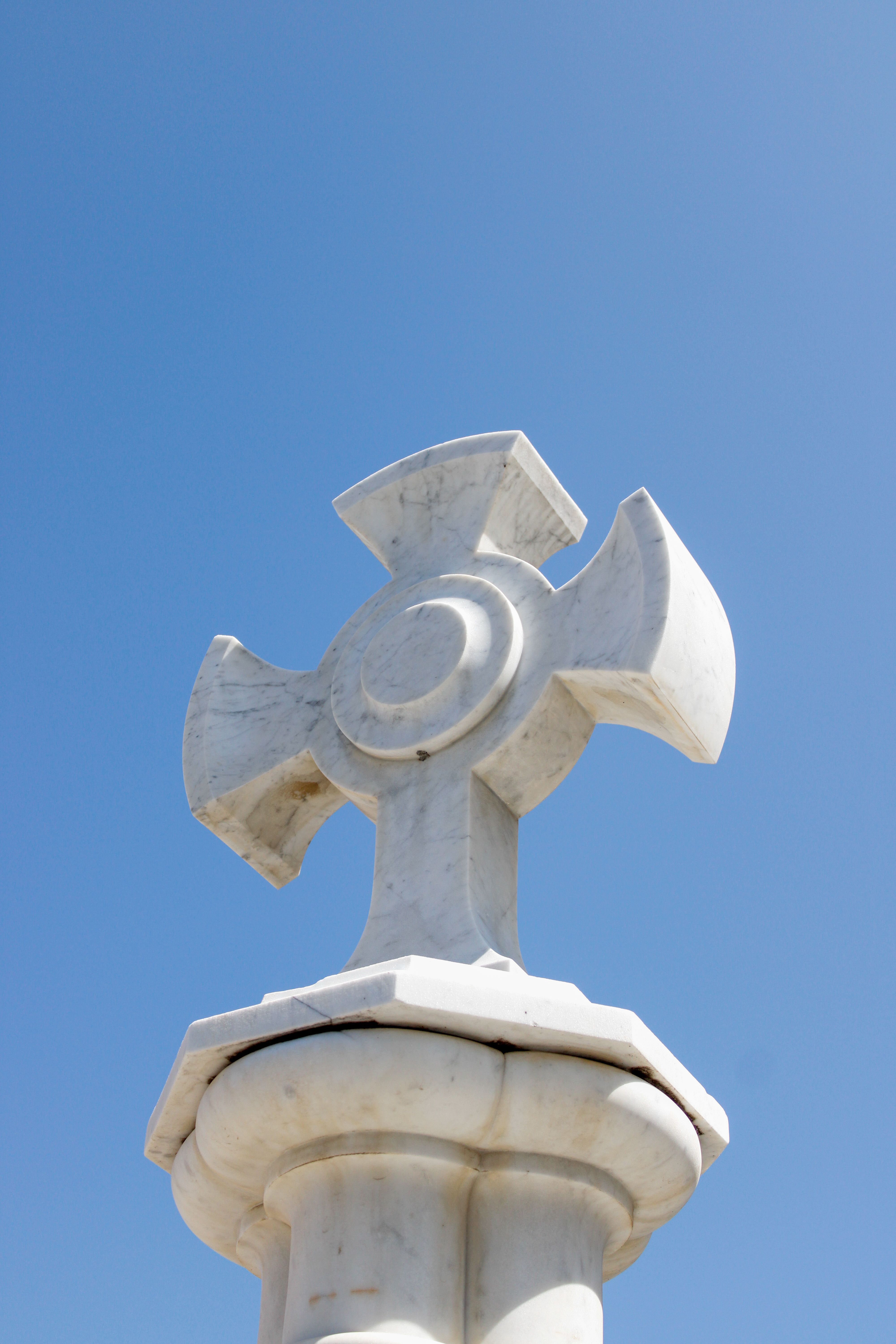 Marble Cross Under Clear Blue Sky in Santa Marta · Free Stock Photo
