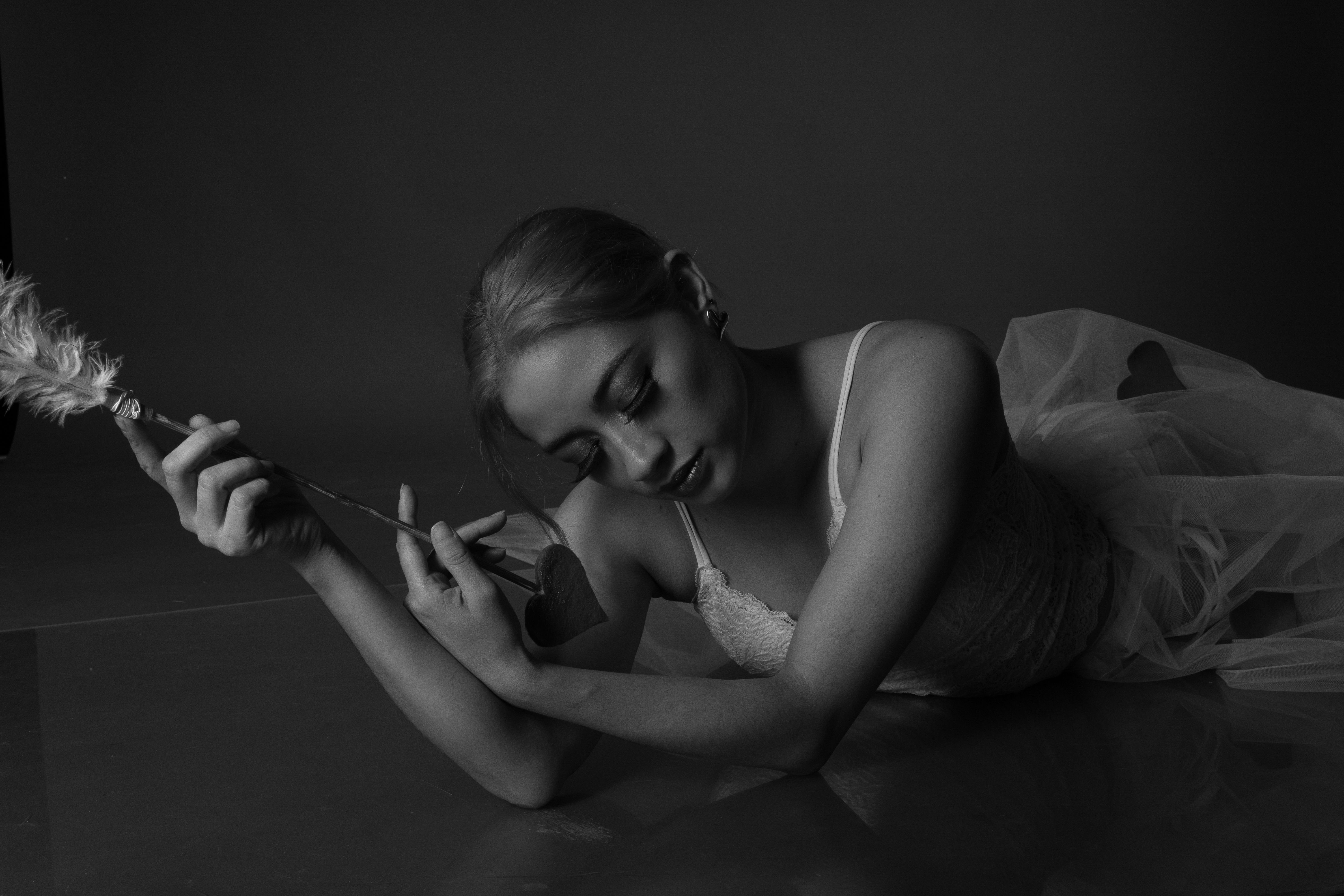 Black and White Portrait of a Ballet Dancer Resting · Free Stock Photo