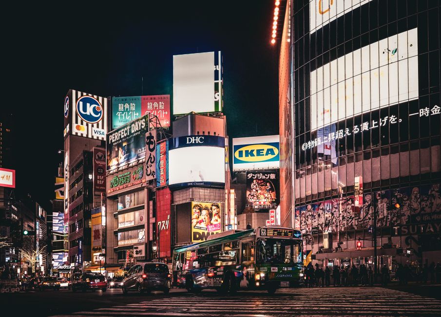 Japan Work Visa Renewal: Required Documents, Processing Timeline & Rejection Reasons 4 Japan work visa renewal documents — Essential Japan Work Visa Renewal Documents Checklist