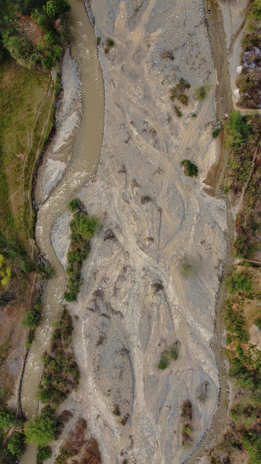 Leito Rio Vista Aérea Do Leito Do Rio Em Santa Fé De Antioquia · Foto ...