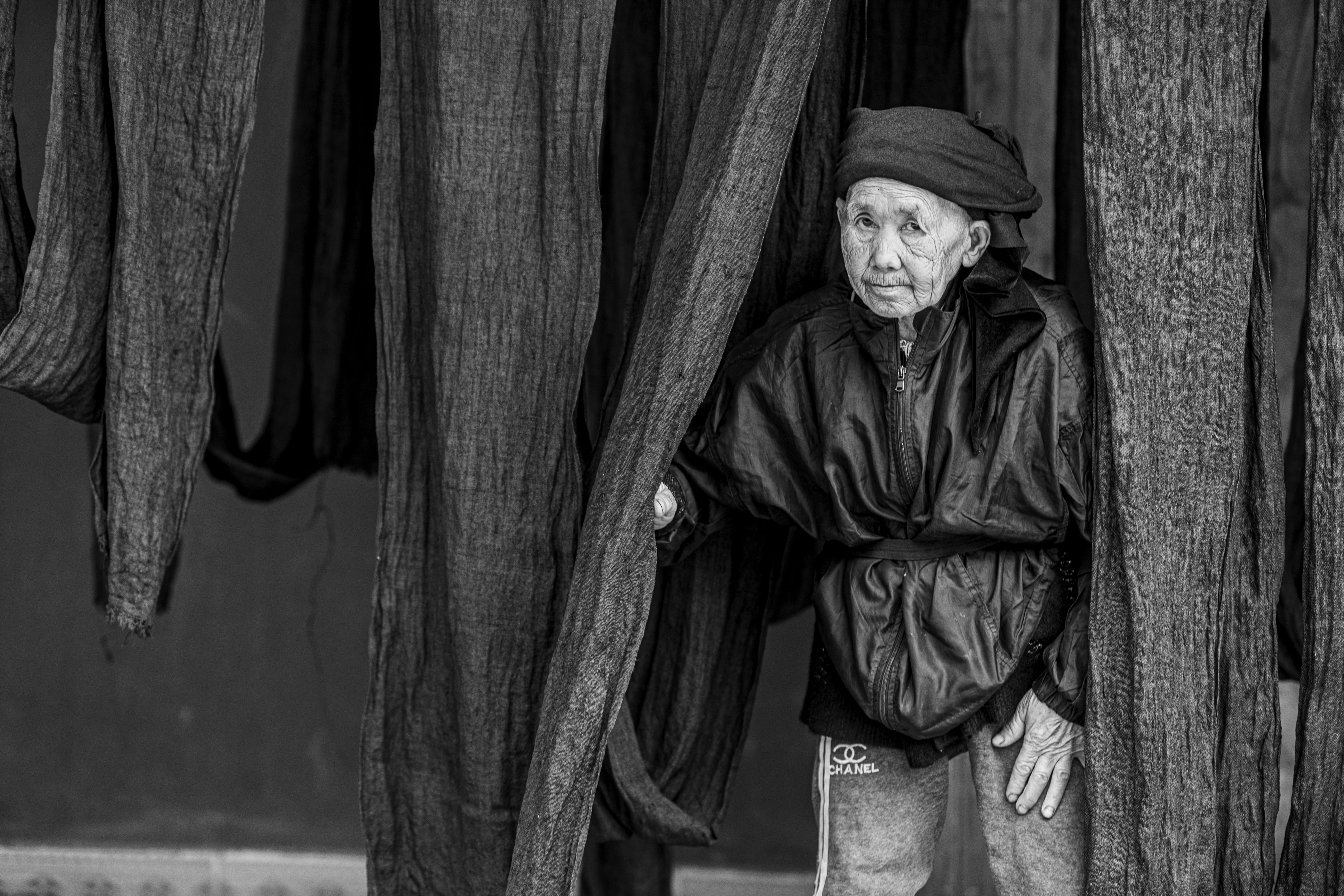 Very old women photos download the best free very old women stock