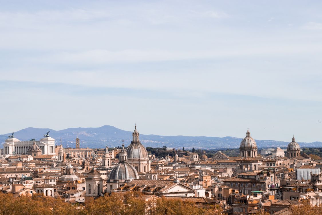 Panoramic View of Historic Rome Skyline · Free Stock Photo