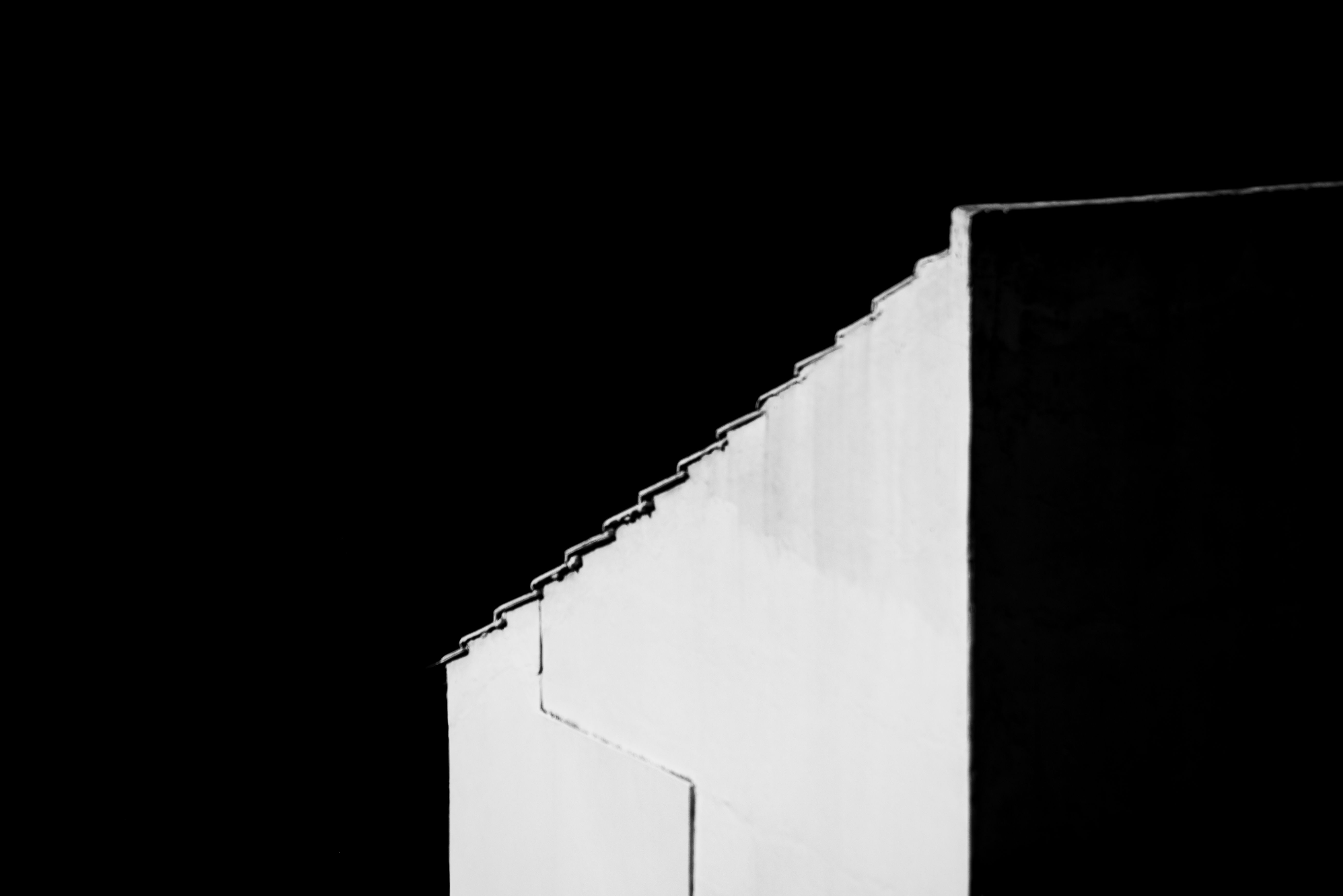 Dramatic Black and White Urban Architecture · Free Stock Photo