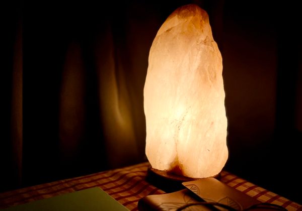 Glowing Himalayan pink salt lamp