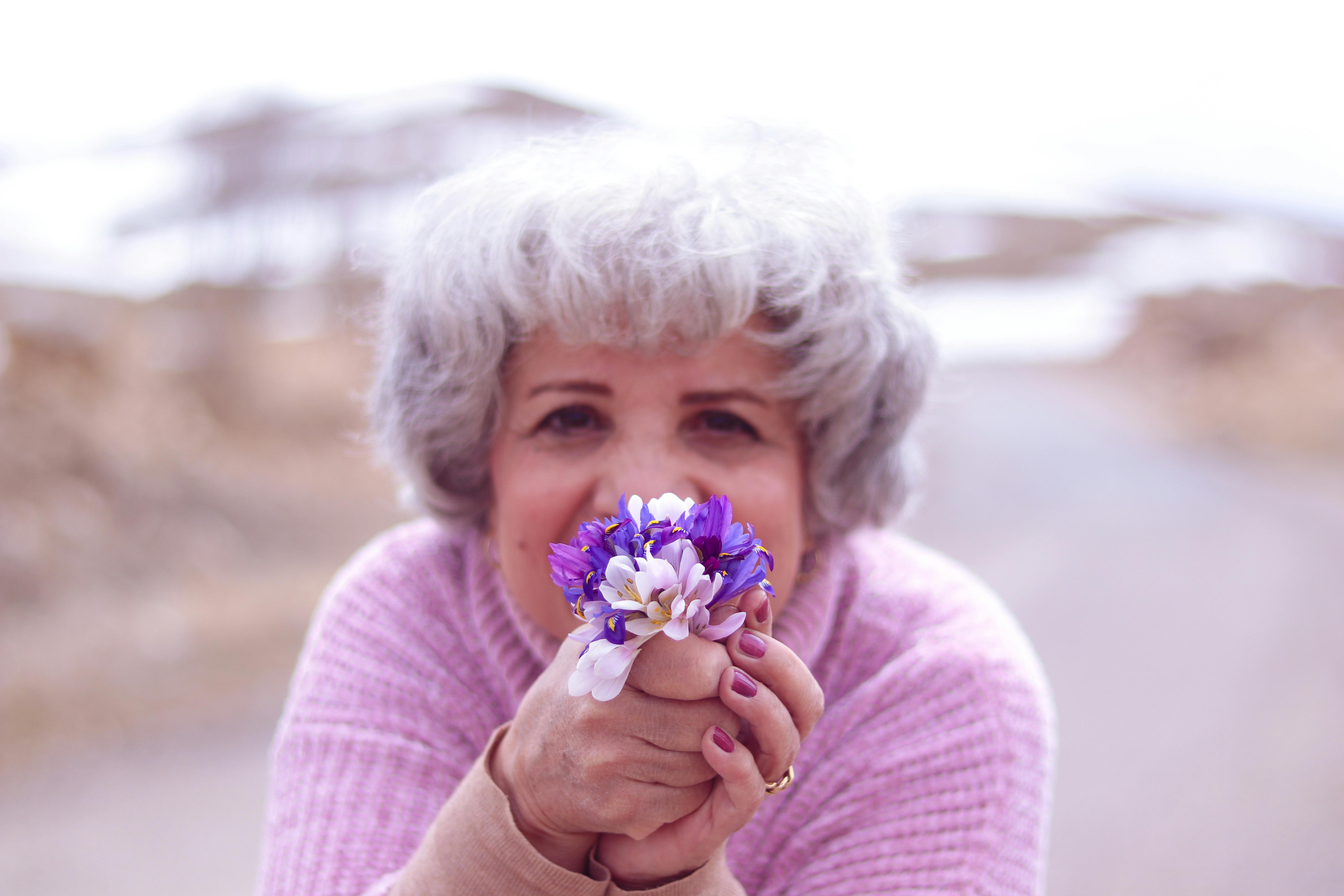 Women’s Health Wednesday: Parkinson’s Disease Awareness Month — Photo by Golboo Maghooli on Pexels