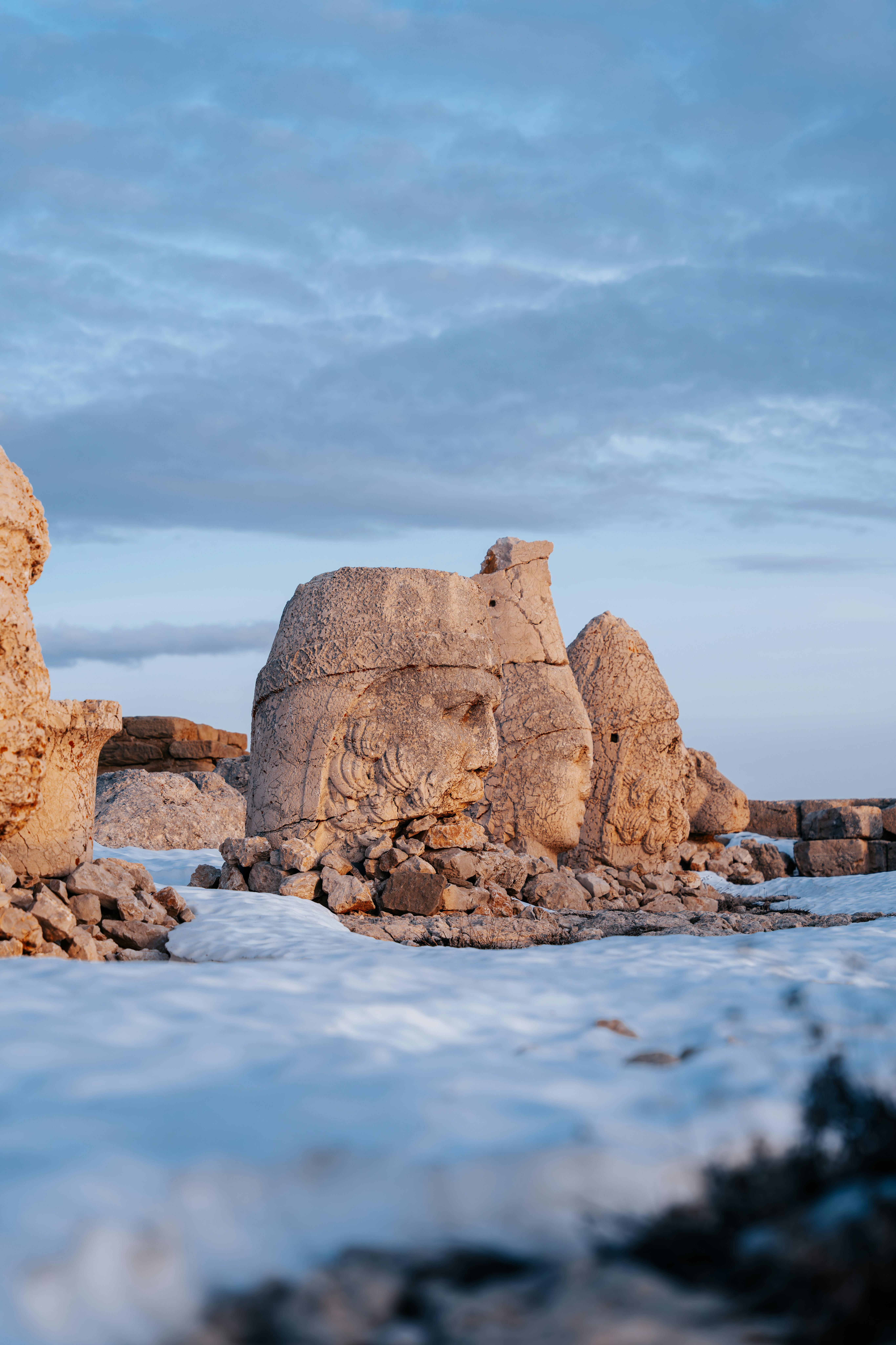 The Ultimate Guide to Witnessing Mount Nemrut’s Sunrise Statues and Landscapes